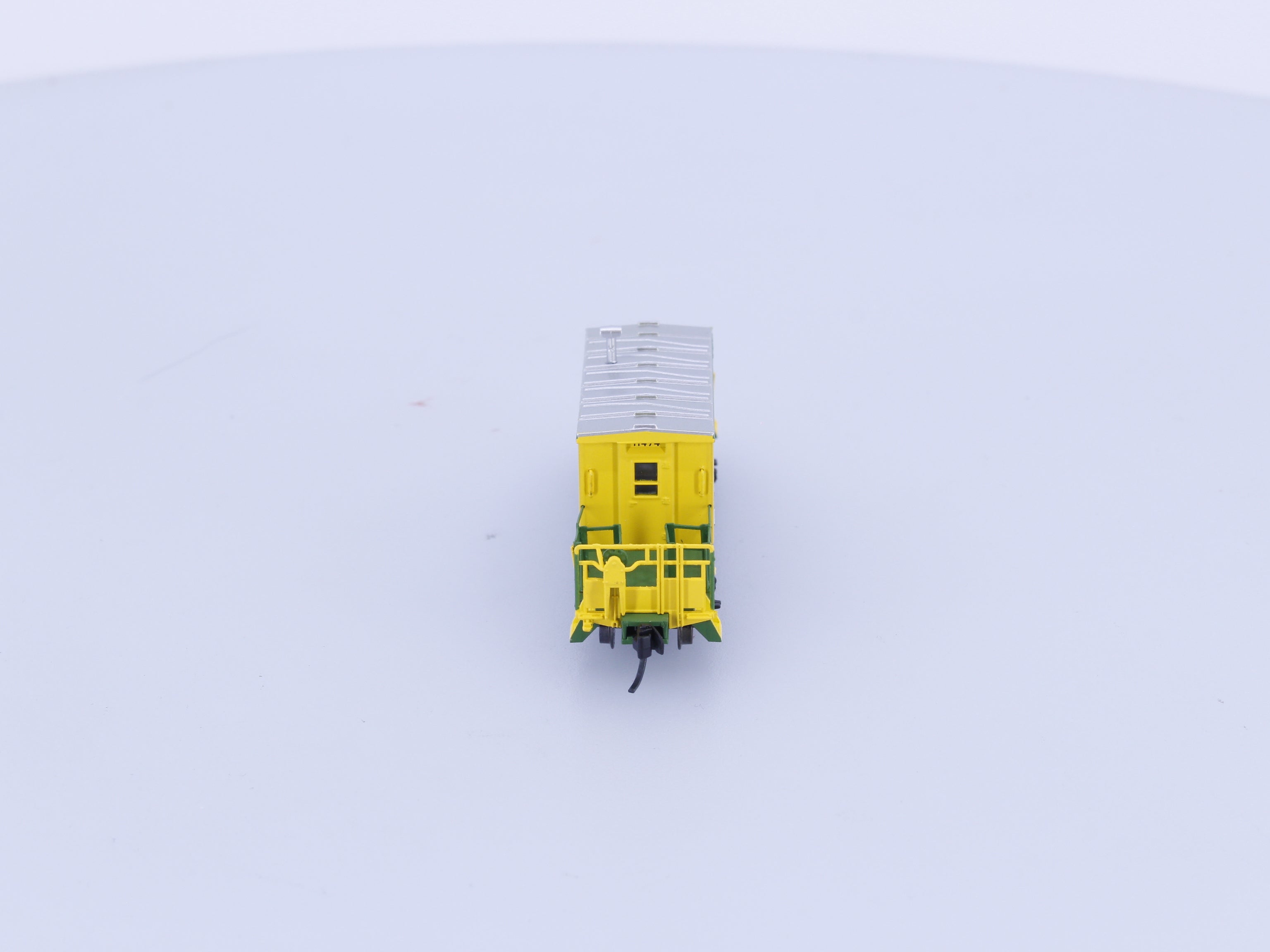 Bluford Shops 24150 N Transfer Caboose Short Roof Burlington Northern (BN) 11474