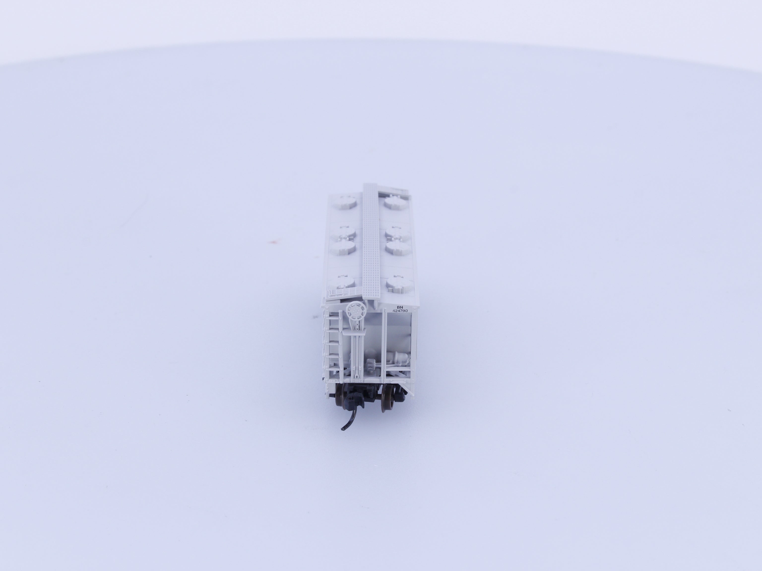 Atlas 31881 N PS-2 Hopper Car Burlington Northern (BN) 424790 (#2)
