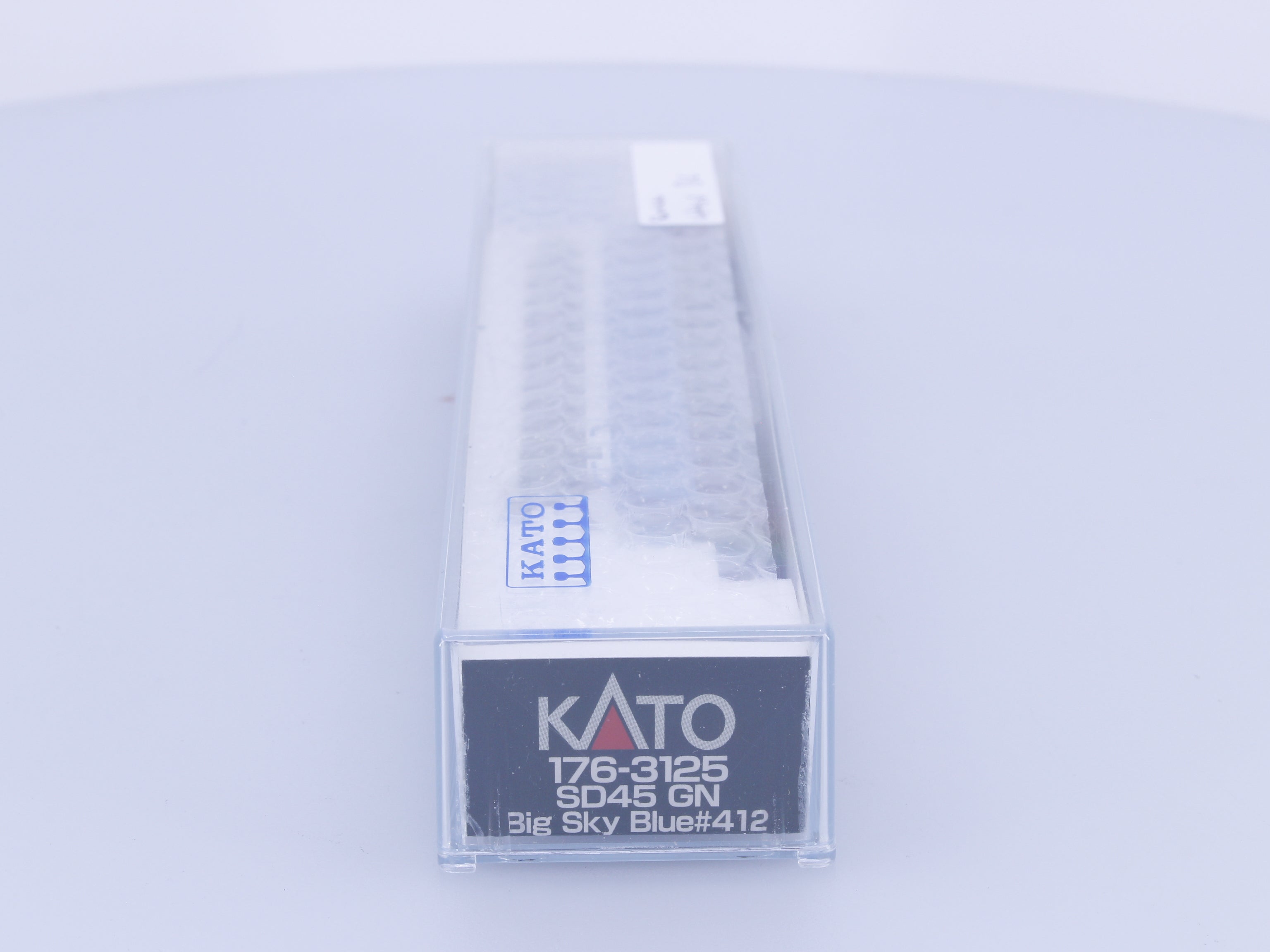 Kato 176-3125 N SD45 Diesel Locomotive Great Northern (GN) 412 Analog DC