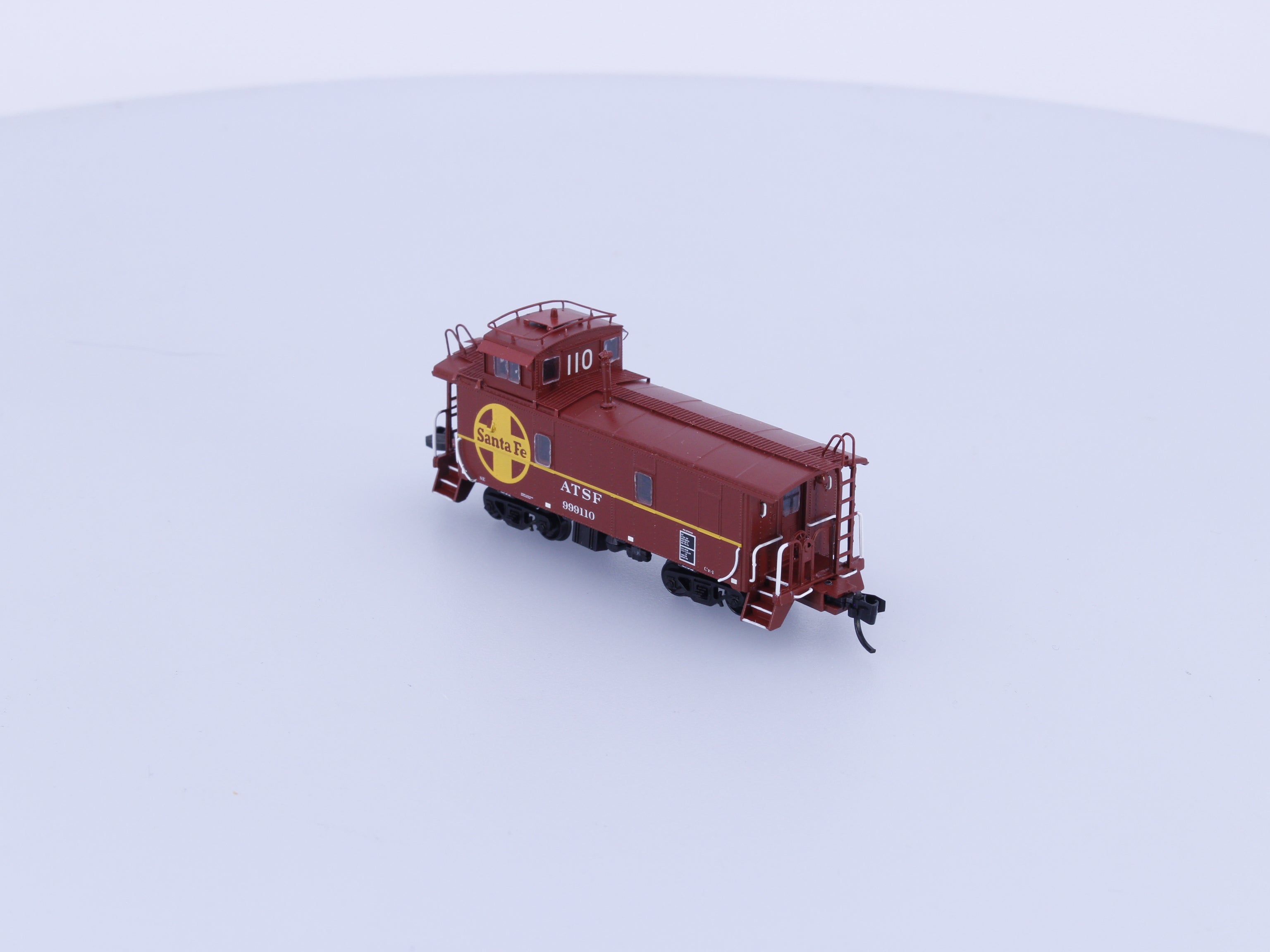 Centralia Car Shops CCS6080-04 N ATSF Rebuilt Caboose Red CE-1 Atchison Topeka and Santa Fe (ATSF) 999110