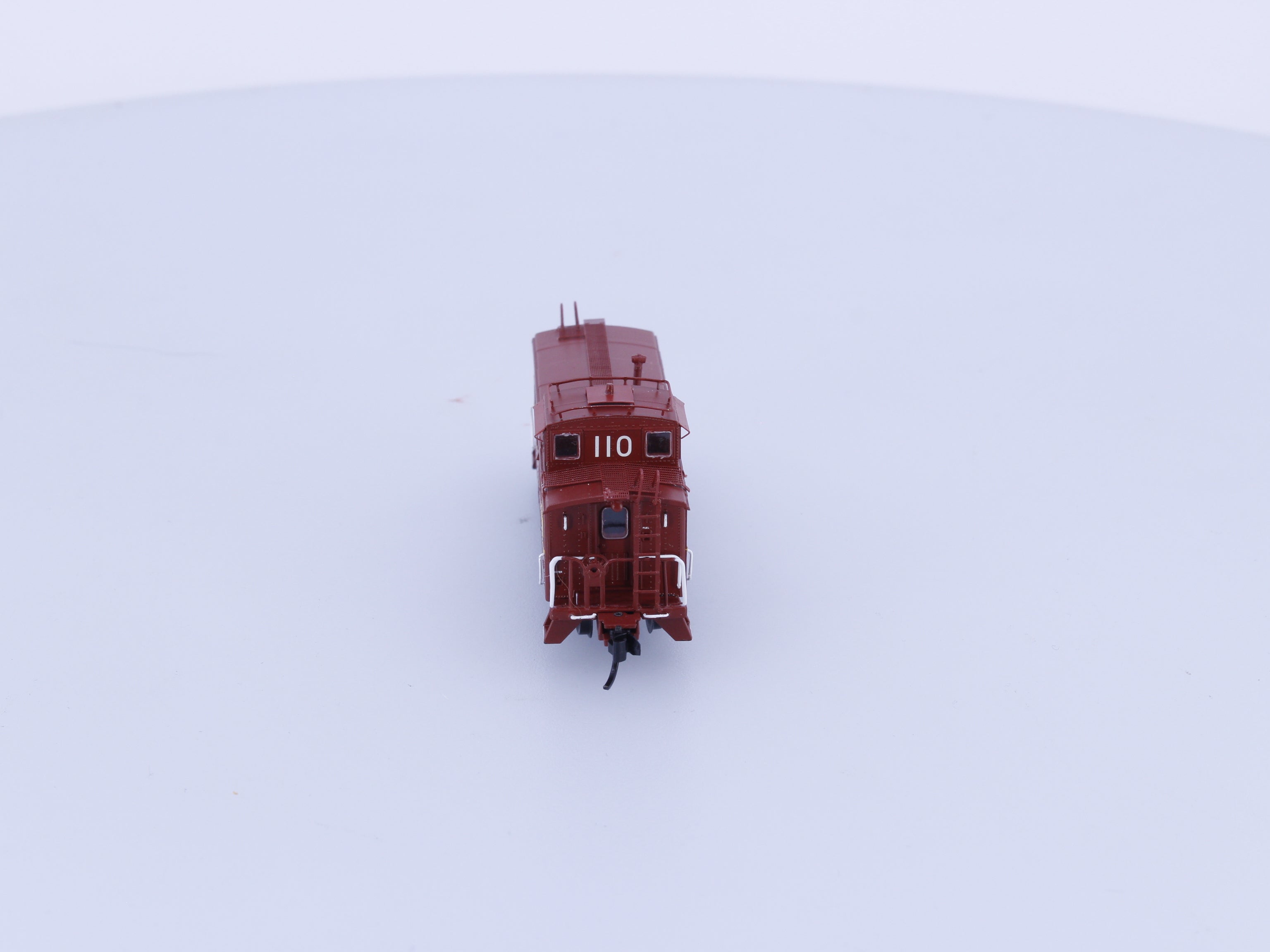 Centralia Car Shops CCS6080-04 N ATSF Rebuilt Caboose Red CE-1 Atchison Topeka and Santa Fe (ATSF) 999110