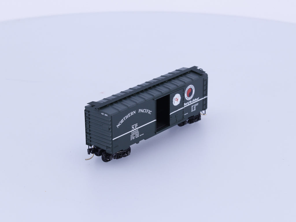 Micro Trains 20236 N Boxcar, 40', PS-1 Northern Pacific (NP) 1001 (#2)