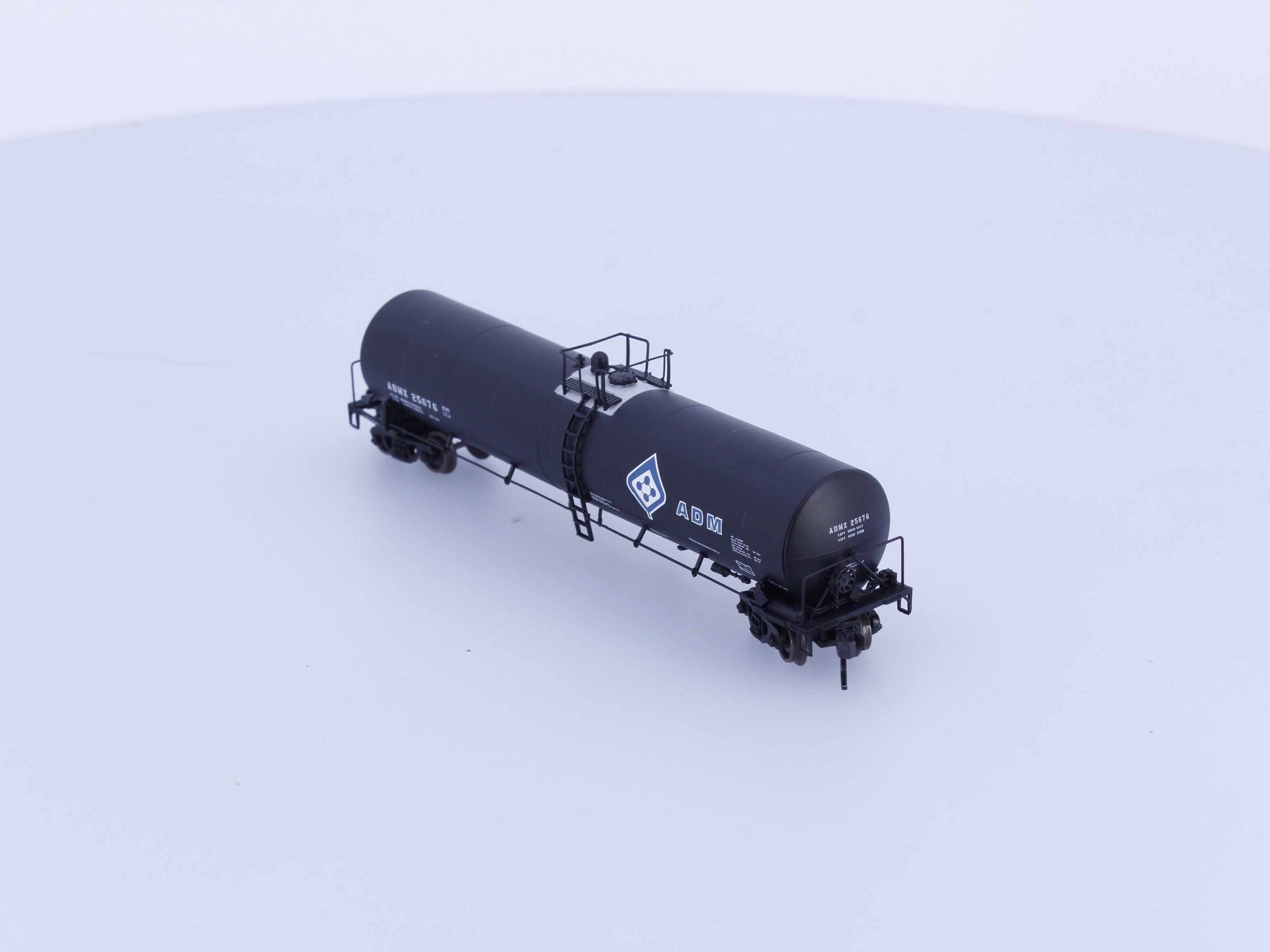 Atlas 50000249 N Trinity 25500 g Tank Car ADM Molecule 25676