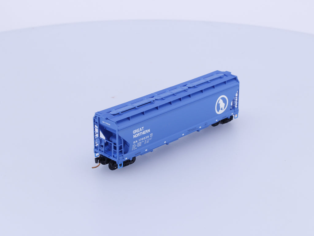 Micro Trains 09400260 N Covered Hopper, 3-Bay, ACF 4650 Great Northern (GN) 170039