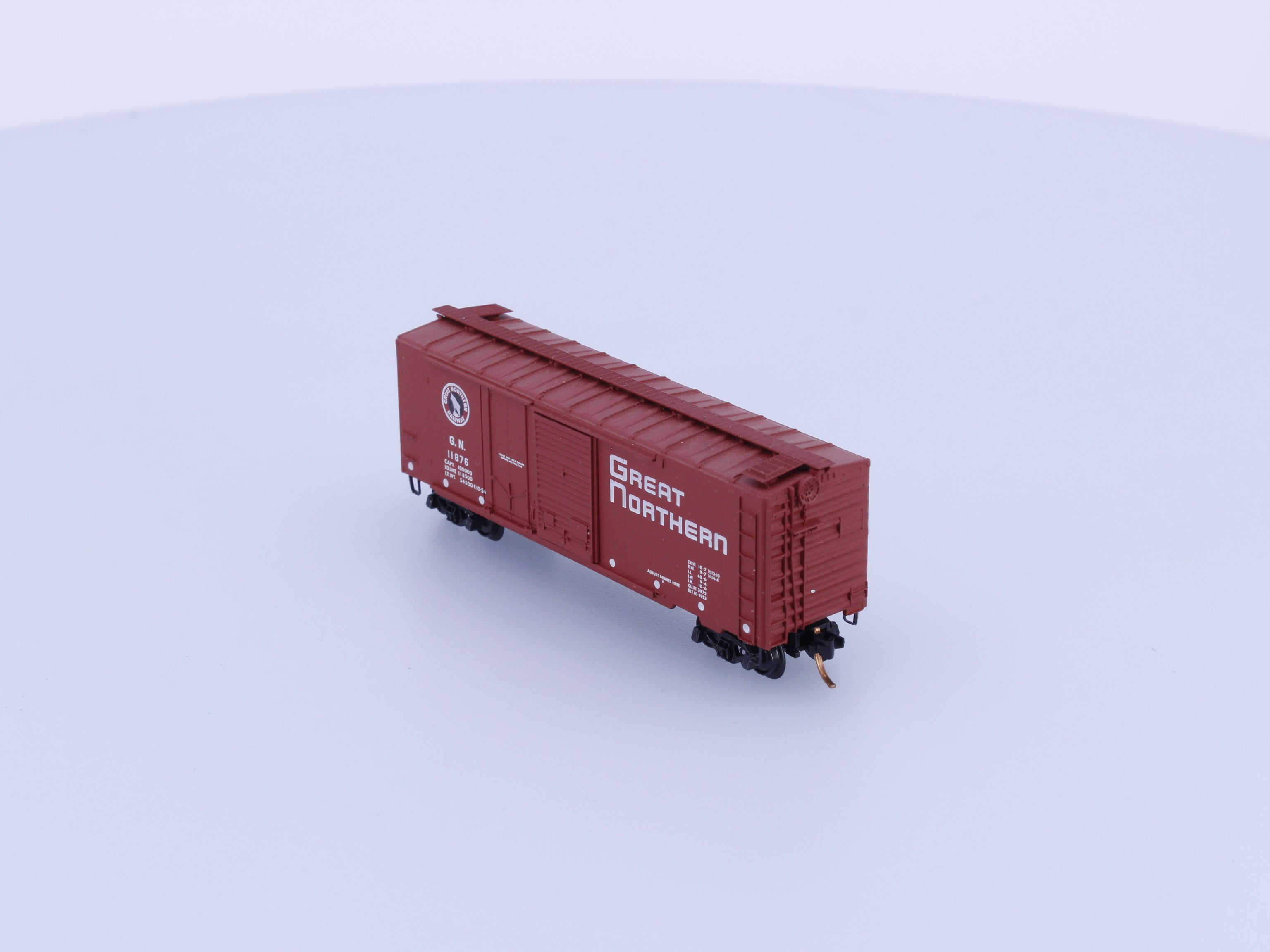 Micro Trains 22021 N 40' Standard Box Car Plug & Sliding Door Great Northern (GN) 11876 (#3)