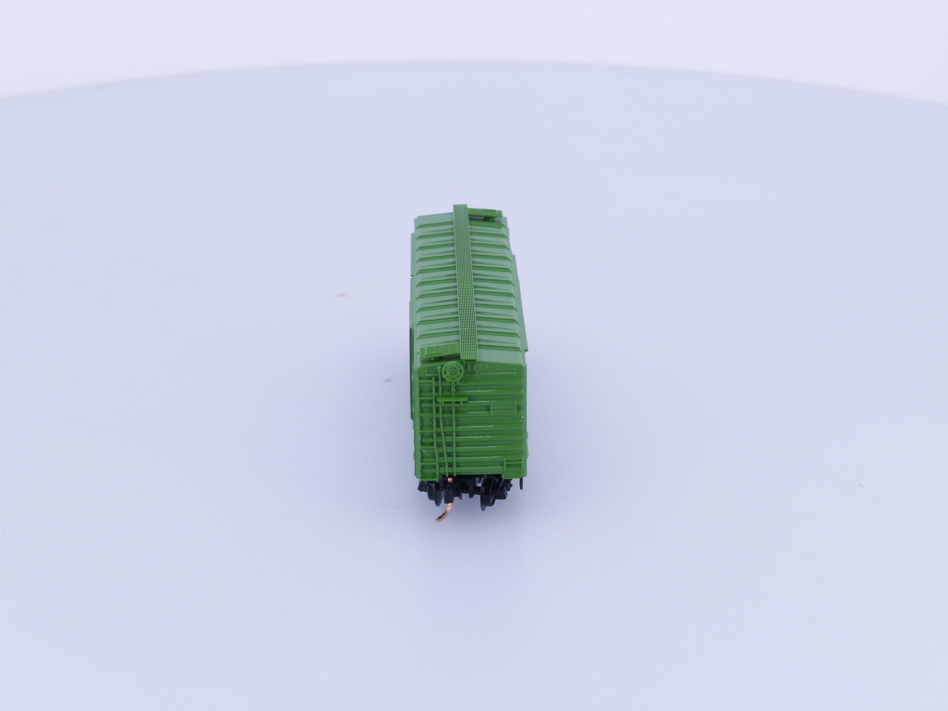 Micro Trains 22011 N 40' Standard Box Car Plug & Sliding Door Burlington Northern (BN) 190274  (#2)