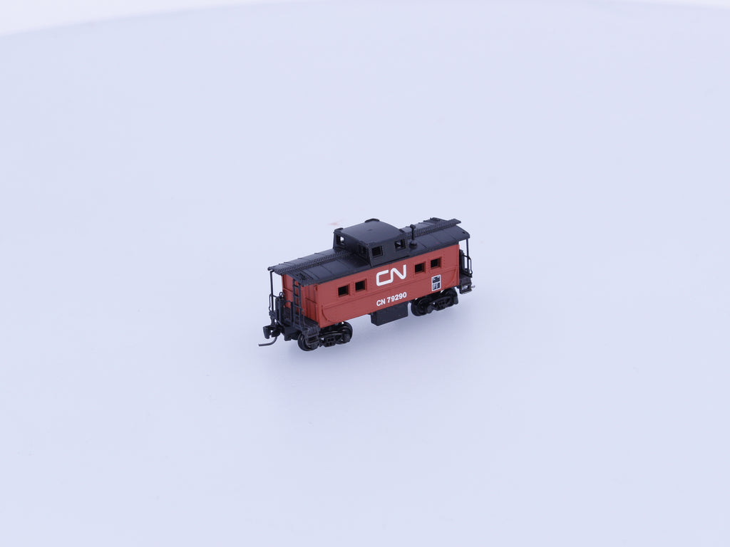 Micro Trains 535 00 320 Z Centre Cupola Caboose Canadian National (CN) 79290 (#2)