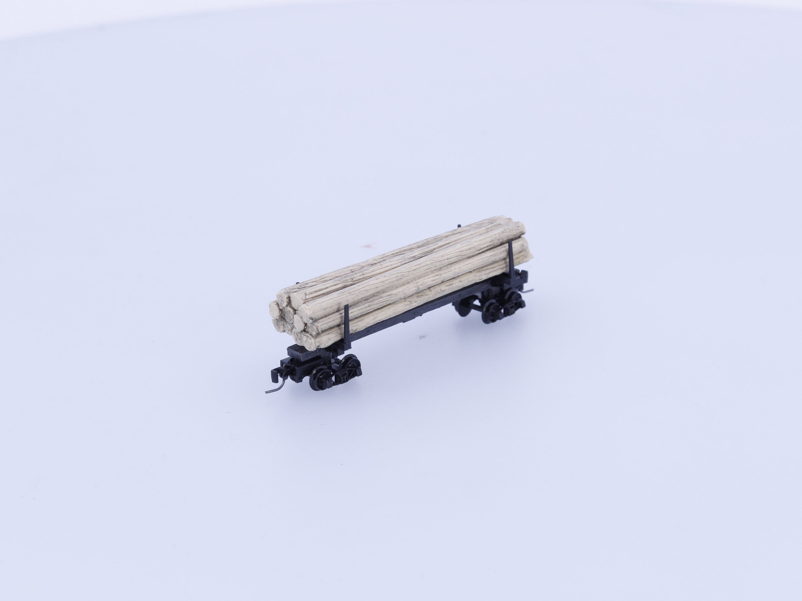Micro Trains 538 00 050 Z 40' Modern Log Car and Log Load