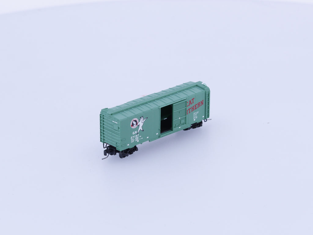 Micro Trains 500 00 441 Z 40' Standard Box Car Single Door Great Northern (GN) 27107 (#1)