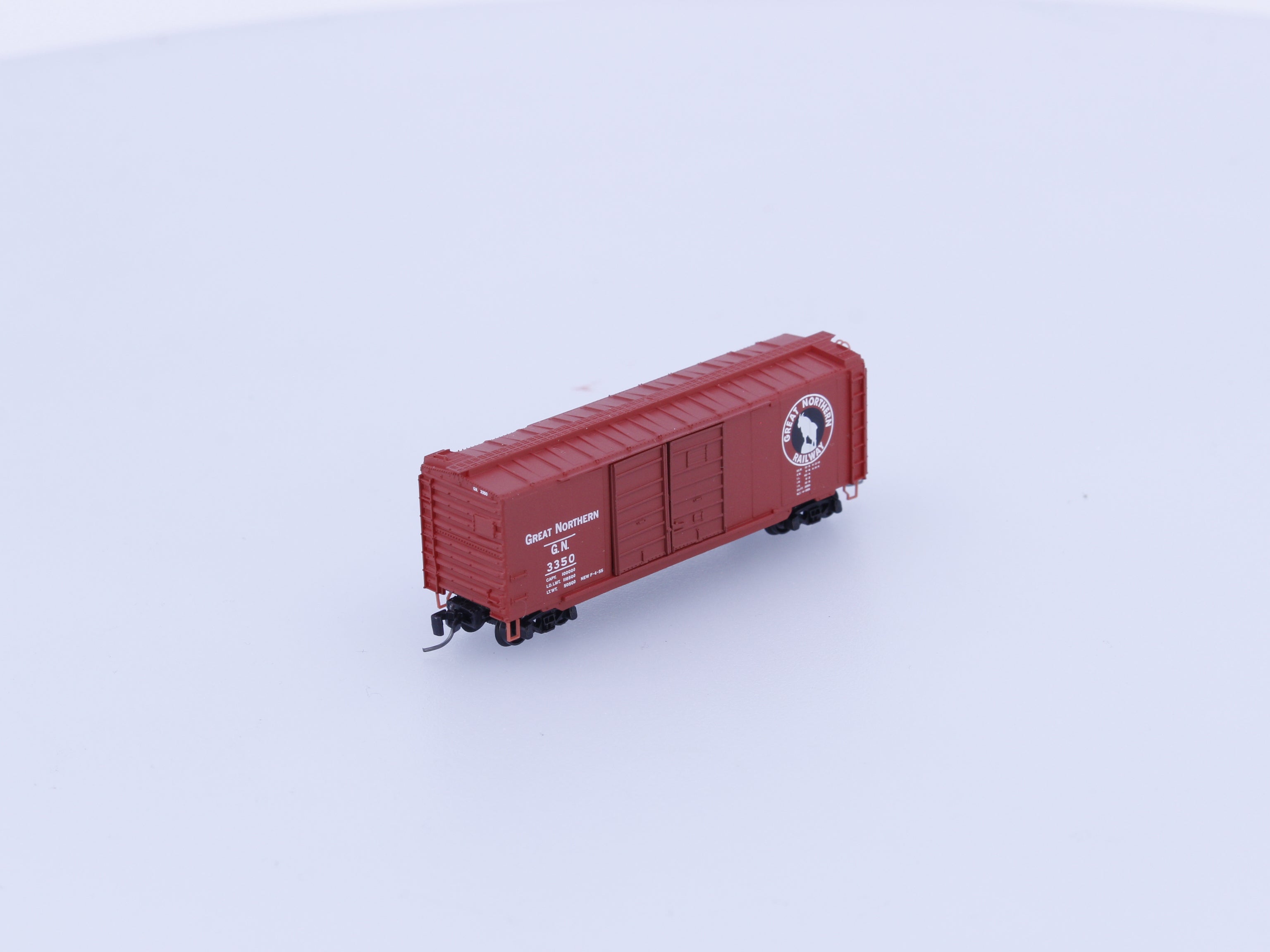 Micro Trains 14802-2 Z 40' Standard Box Car Double Doors Great Northern (GN) 3350