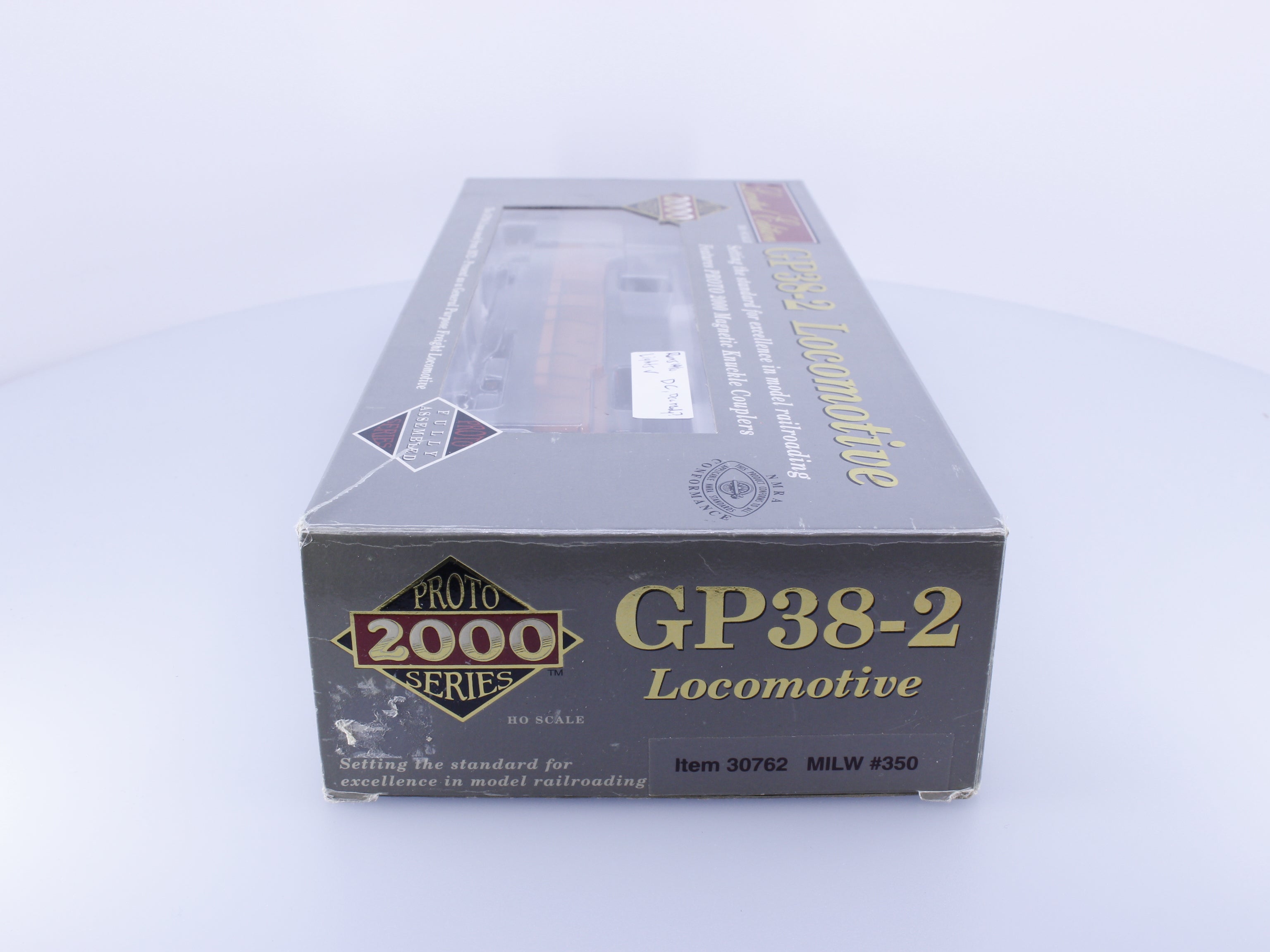 Proto 2000 30762 HO GP38-2 Diesel Locomotive Milwaukee Road (MILW) 350 Analog DC