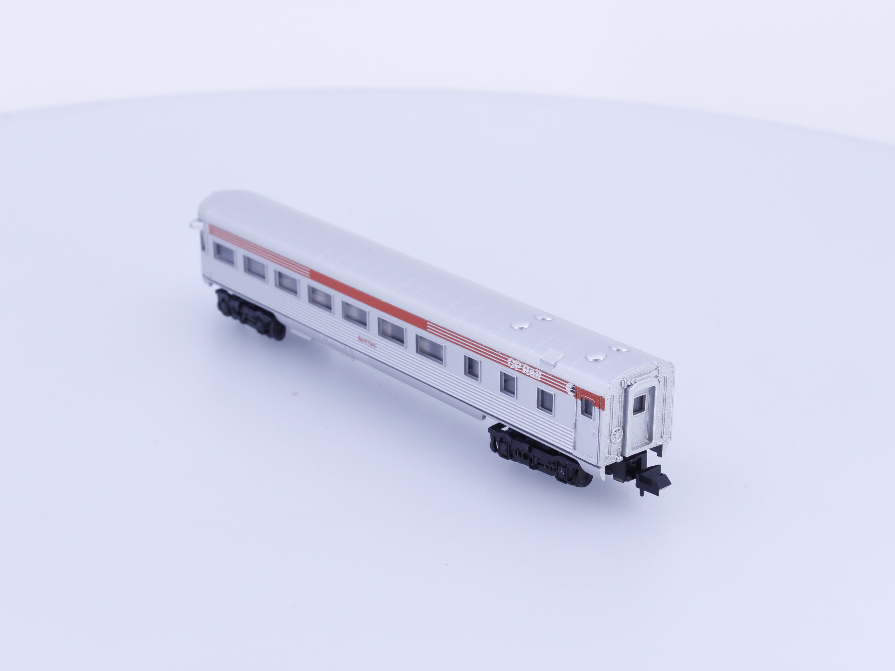 Minitrix 3056 N Observation Passenger Coach Park Car Canadian Pacific (CP) Banff Park