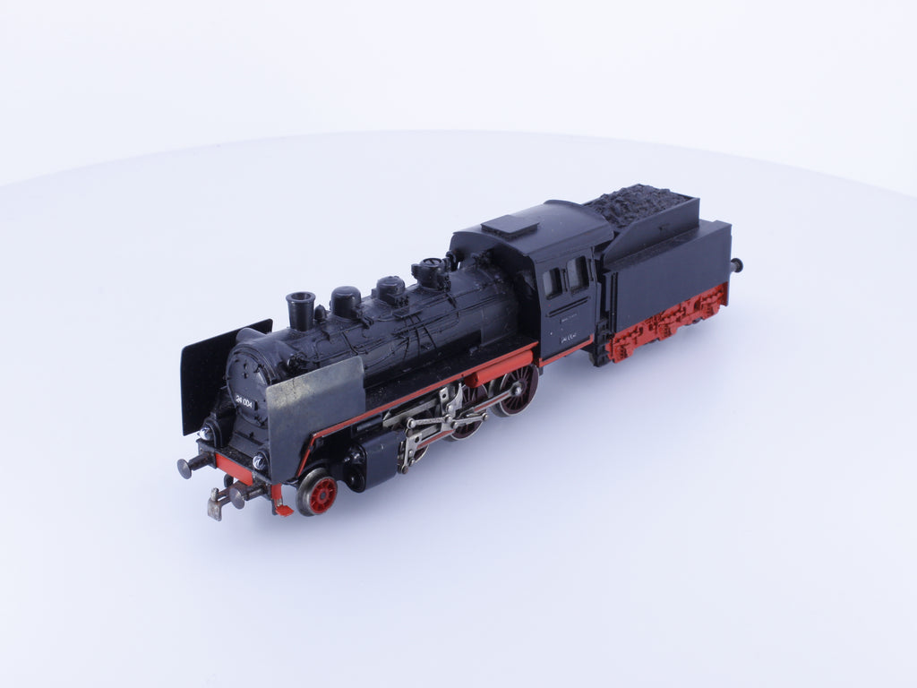 Gutzold BR24 HO DR BR24 2-6-0 Steam Locomotive 24001 Analog DC