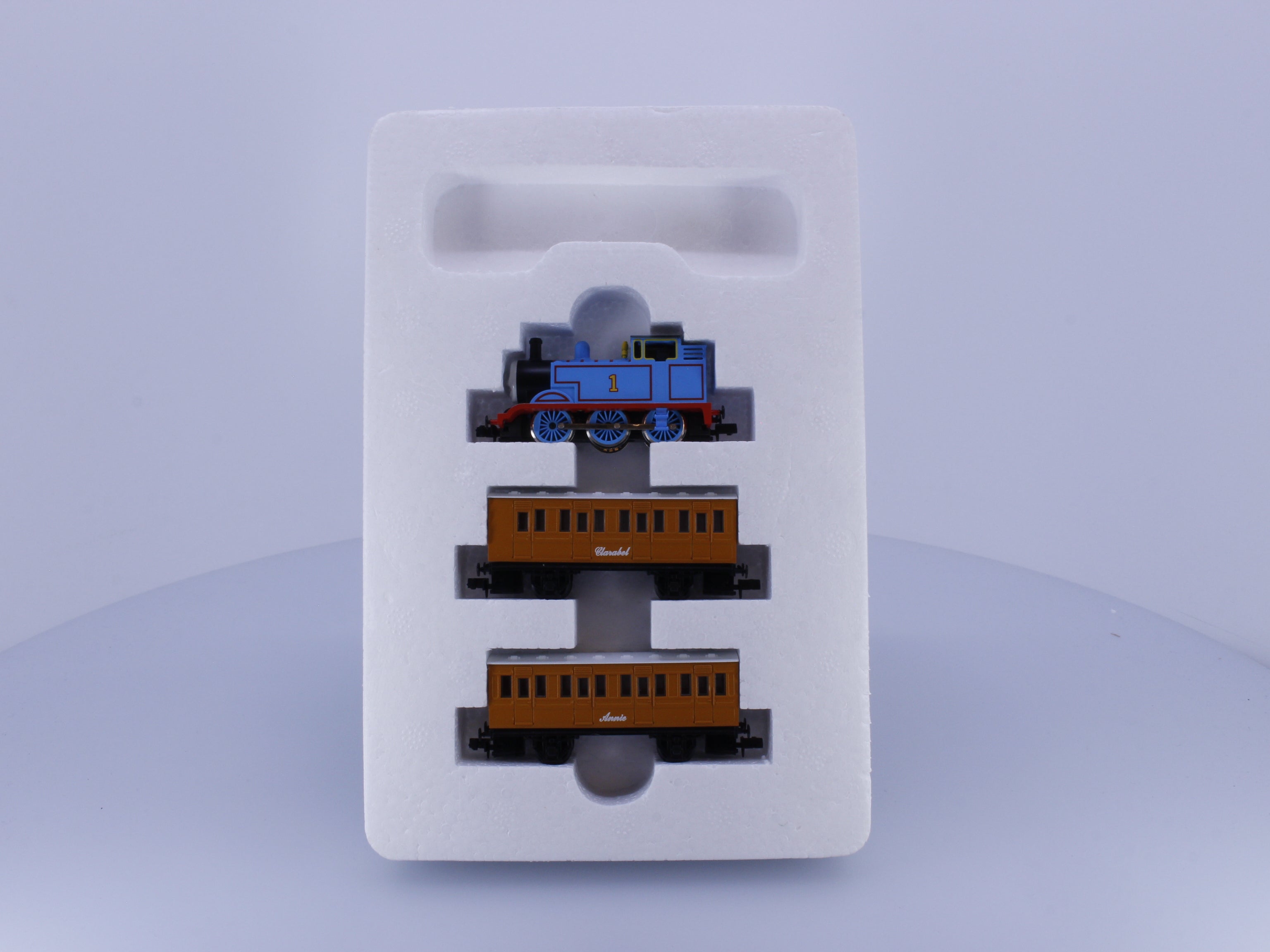 Tomix 4770 N Thomas Train with Annie and Clarabel Coaches 1 Analog DC