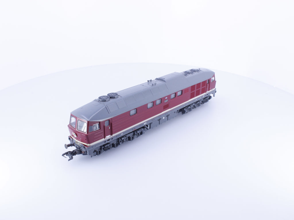 Roco HO DR BR 142 Diesel Locomotive DCC 142001-7 DCC Ready