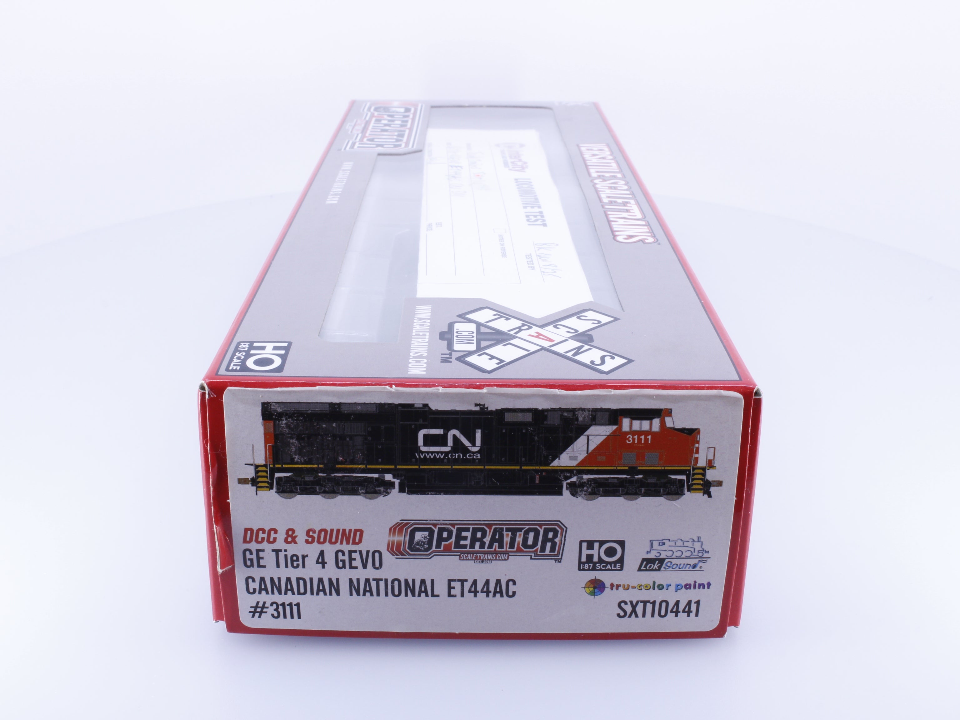 ScaleTrains SXT10441 HO GE Tier 4 GEVO ET44AC Diesel Locomotive Canadian National (CN) 3111 DCC & Sound