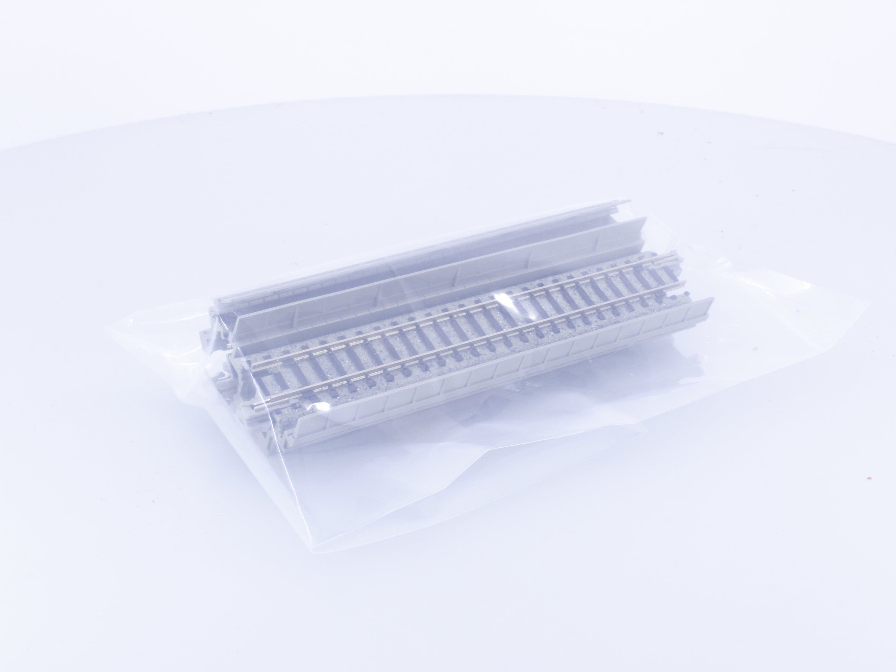 Kato 20420 N Single-Track Viaduct - 2 Pack - Straight - 4-7/8"