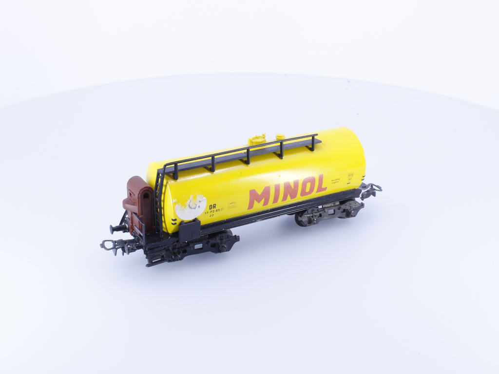 Piko ME130A HO DR Minol Tank Car 108/853