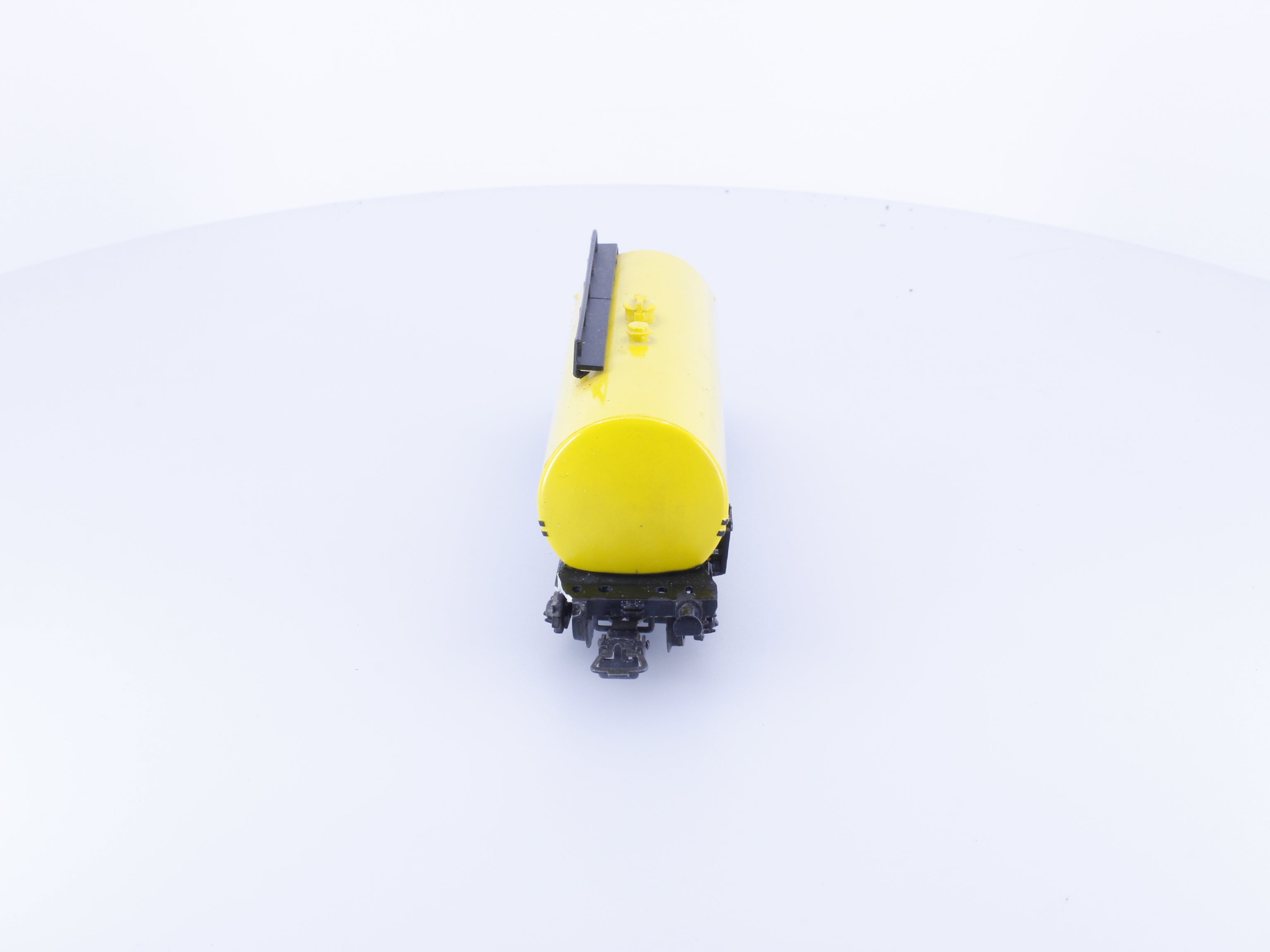 Piko ME130A HO DR Minol Tank Car 108/853