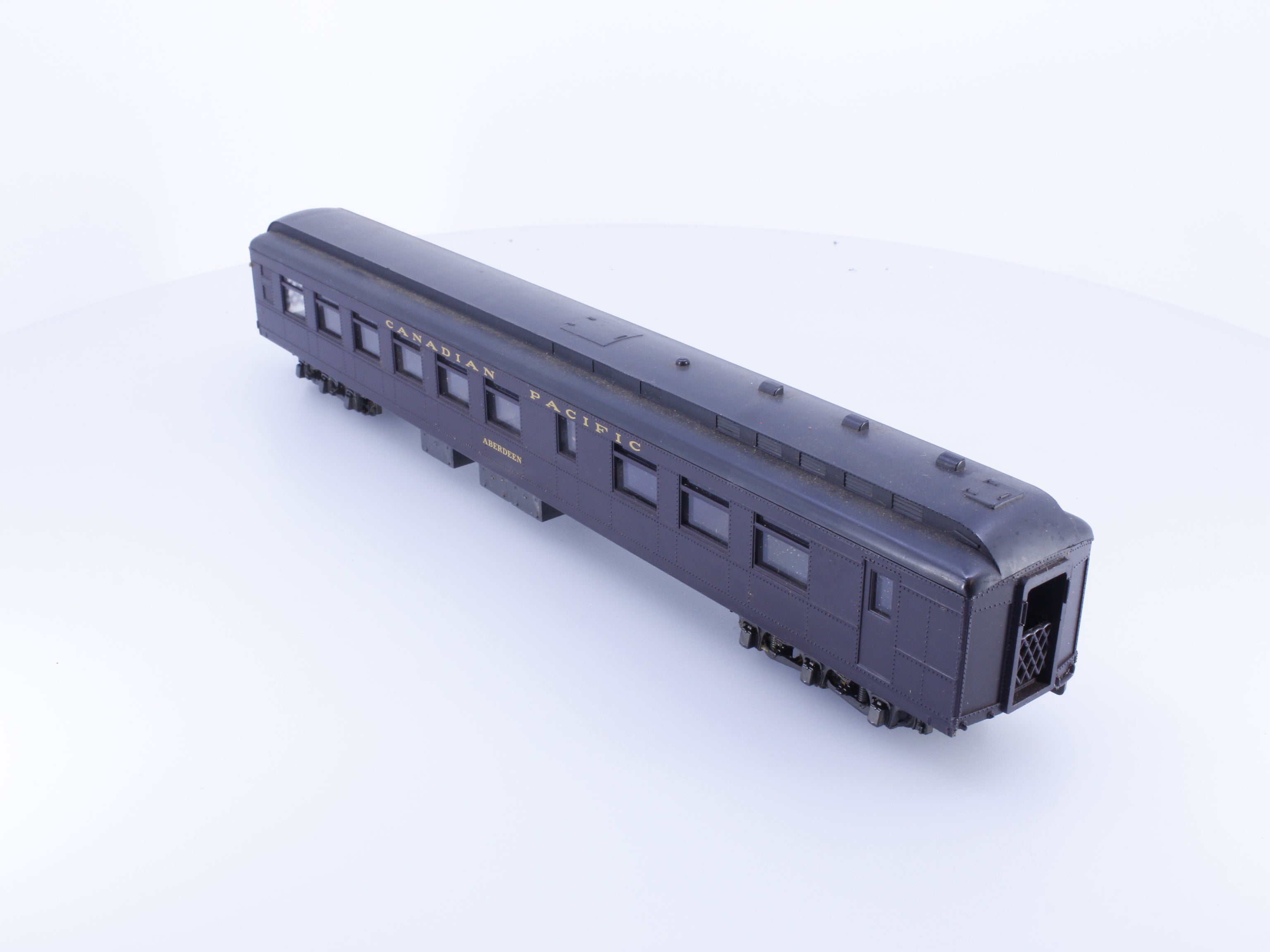 IHC HDCP HO Heavyweight Diner Car Canadian Pacific (CP) 2631