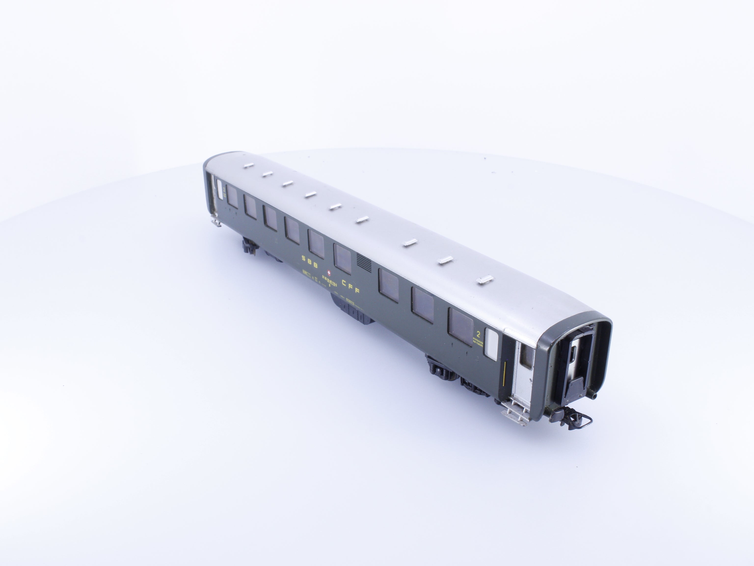 Lima 309380 HO SBB-CFF-FFS 2nd Class Passenger Car with Interior Details 518529401193