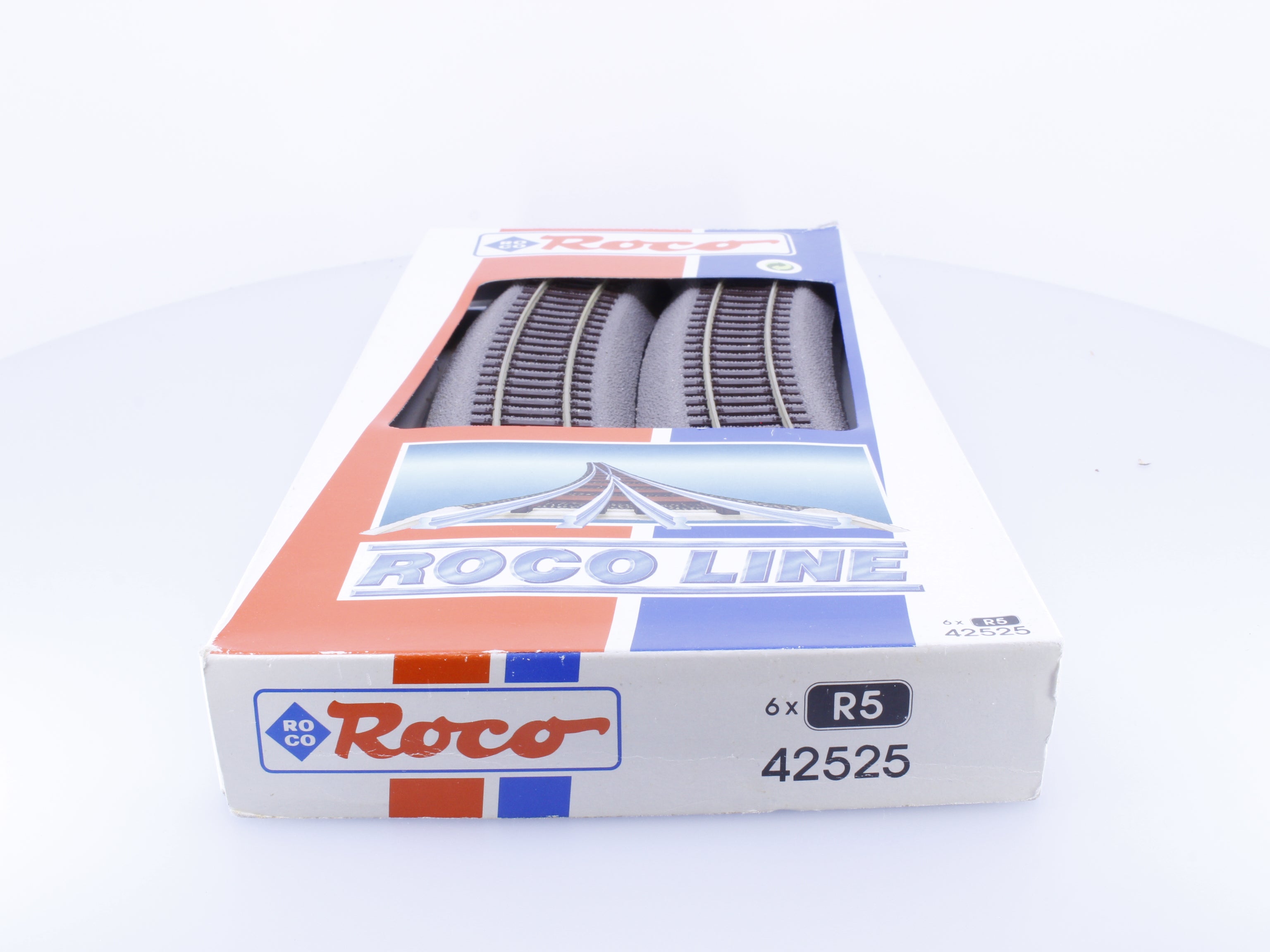 Roco 42525 HO R5 Curved Track 6 Pieces (#1)
