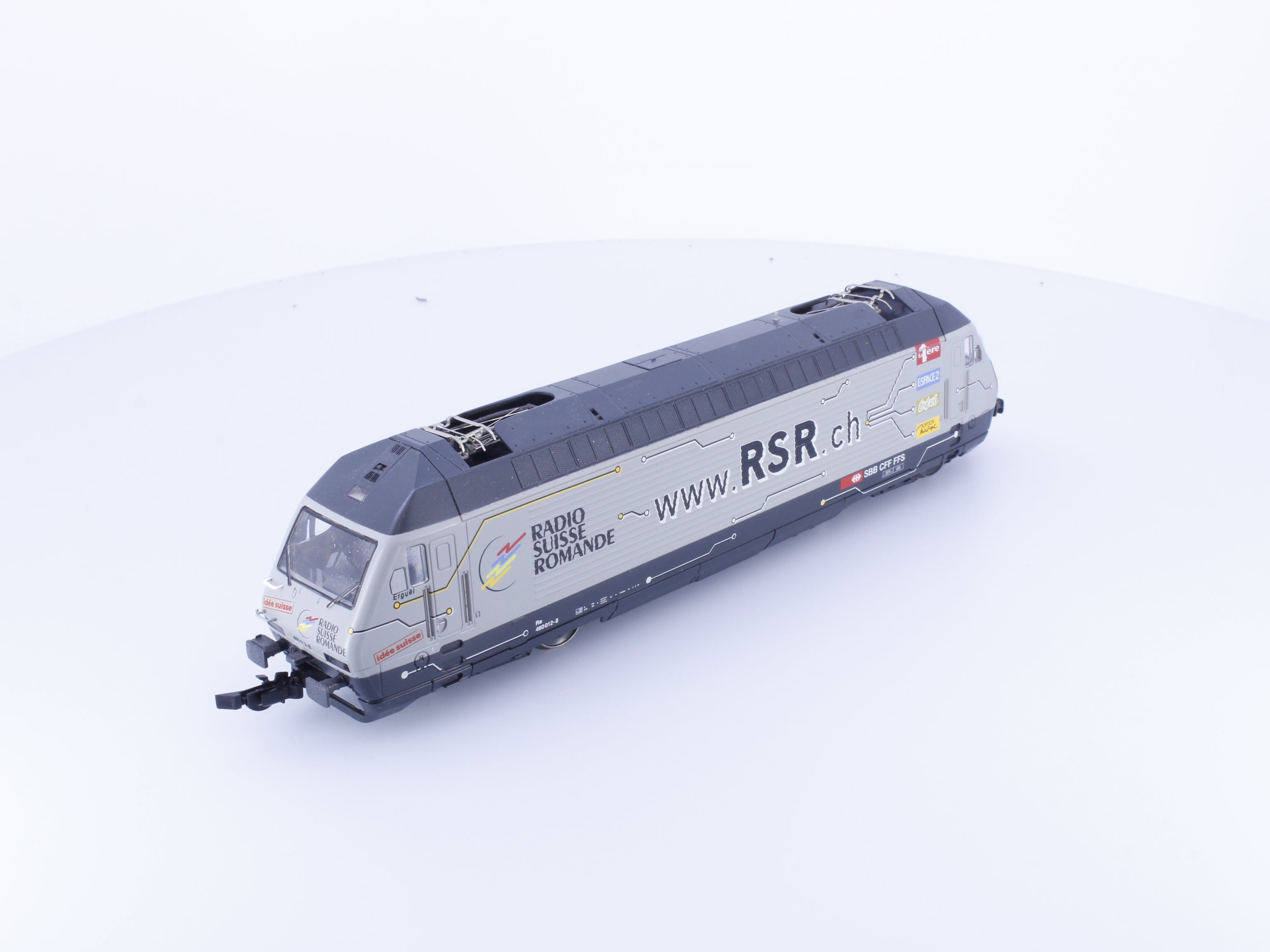 Roco 43655DRS HO SBB-CFF-FFS Re 460 Radio Suisse Romande E-Lok 012-8 DCC