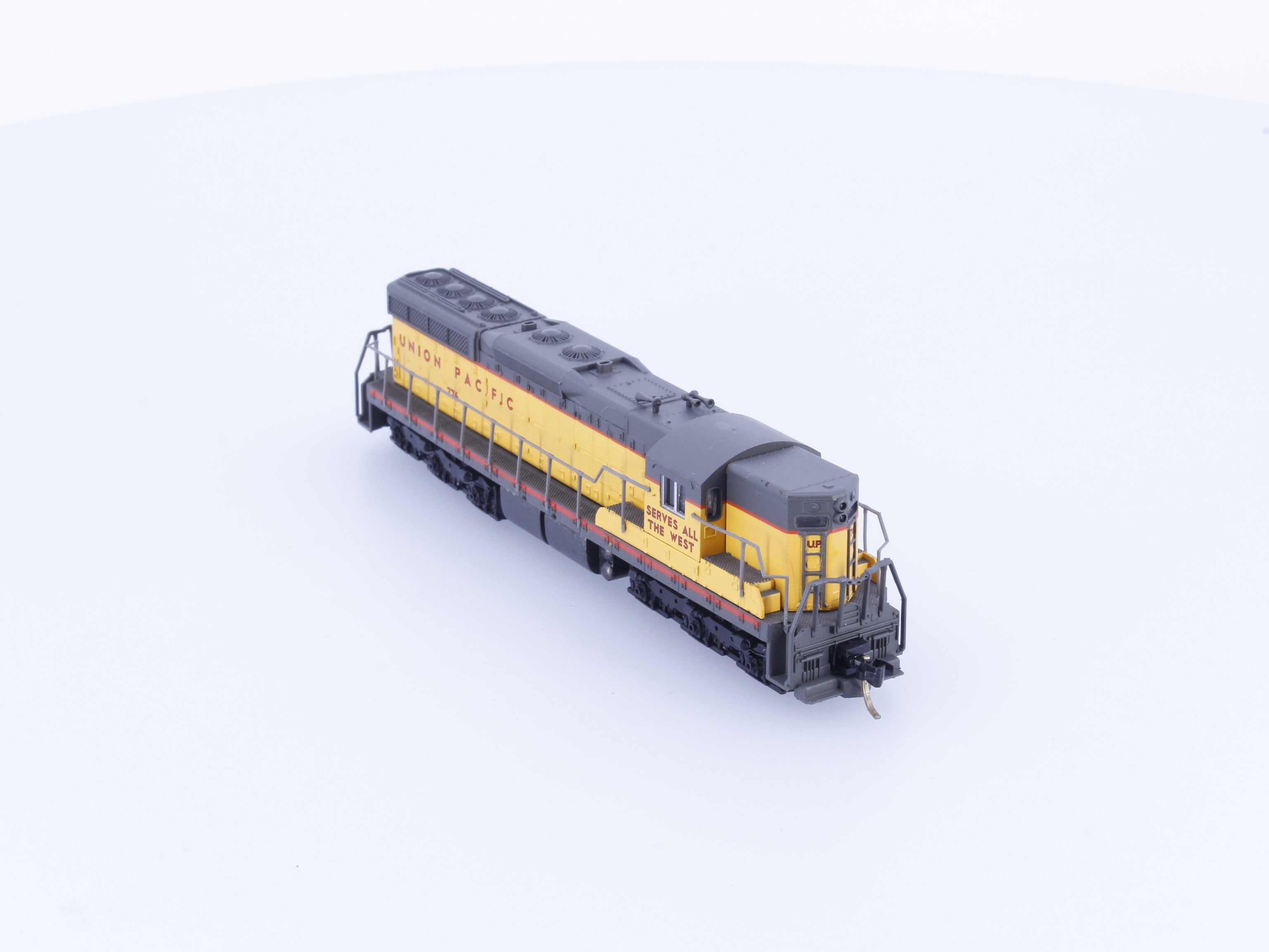 Life-Like 7775 N SD7 Diesel Locomotive Union Pacific (UP) 776 Analog DC