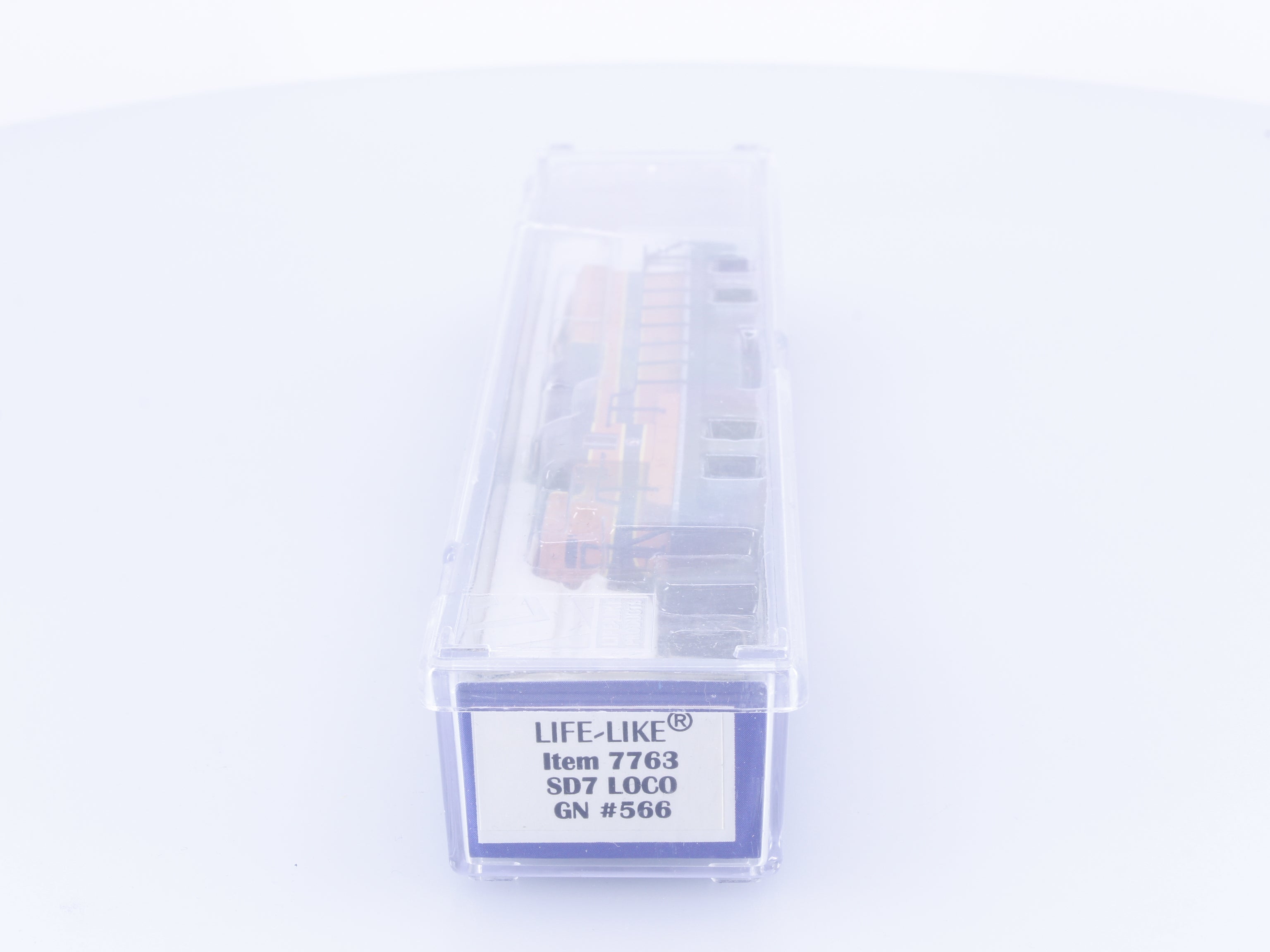 Life-Like 7763 N SD7 Diesel Locomotive Great Northern (GN) 566 Analog DC