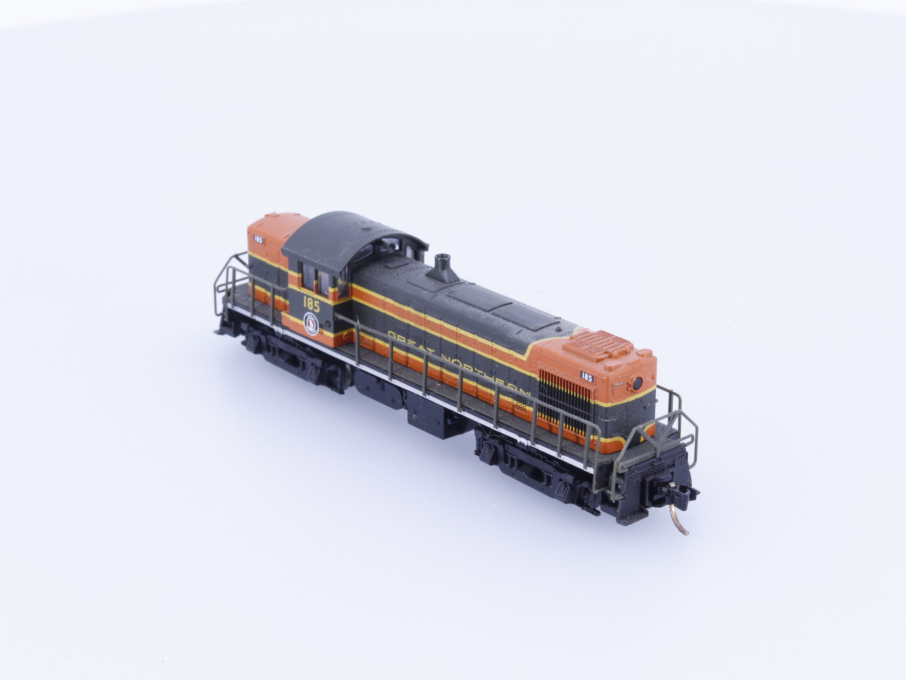 Atlas 44007 N RS-1 Diesel Locomotive Great Northern (GN) 185 Analog DC
