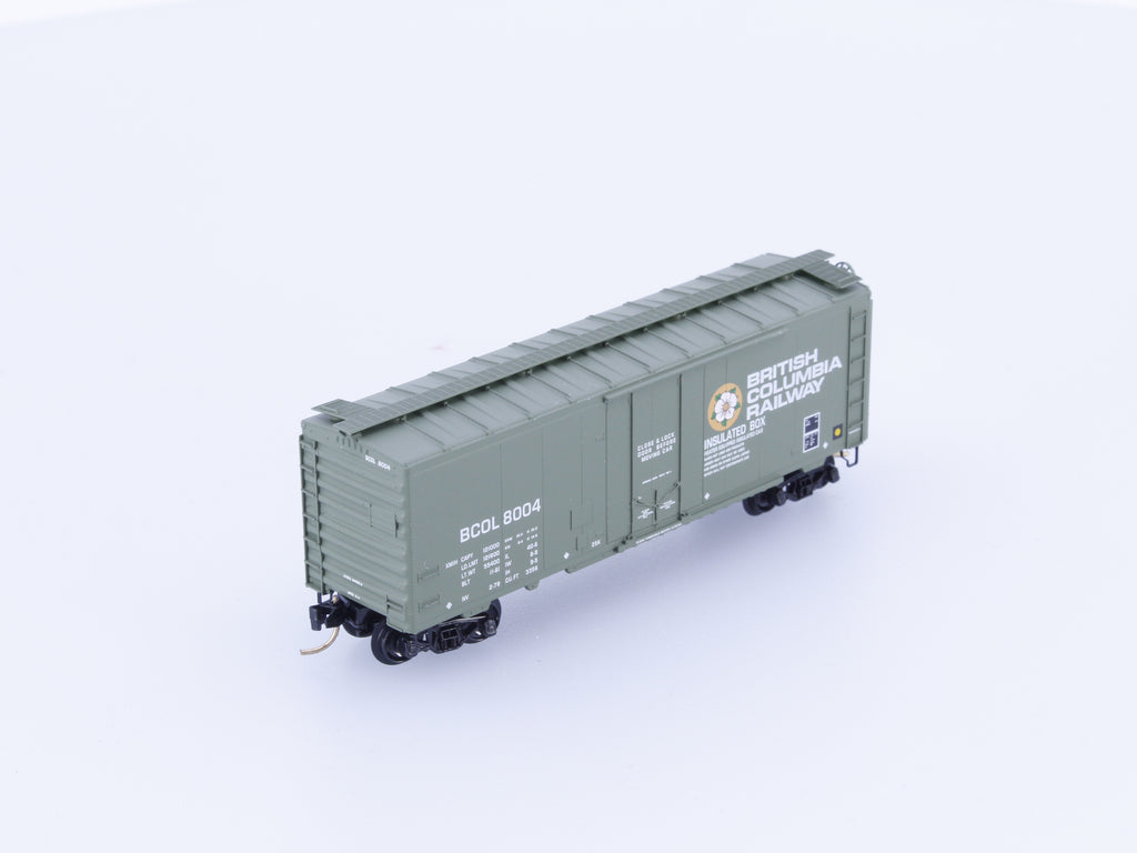 Micro Trains 21230 N 40' Standard Box Car, Plug Door BC Rail (BCOL) 8004