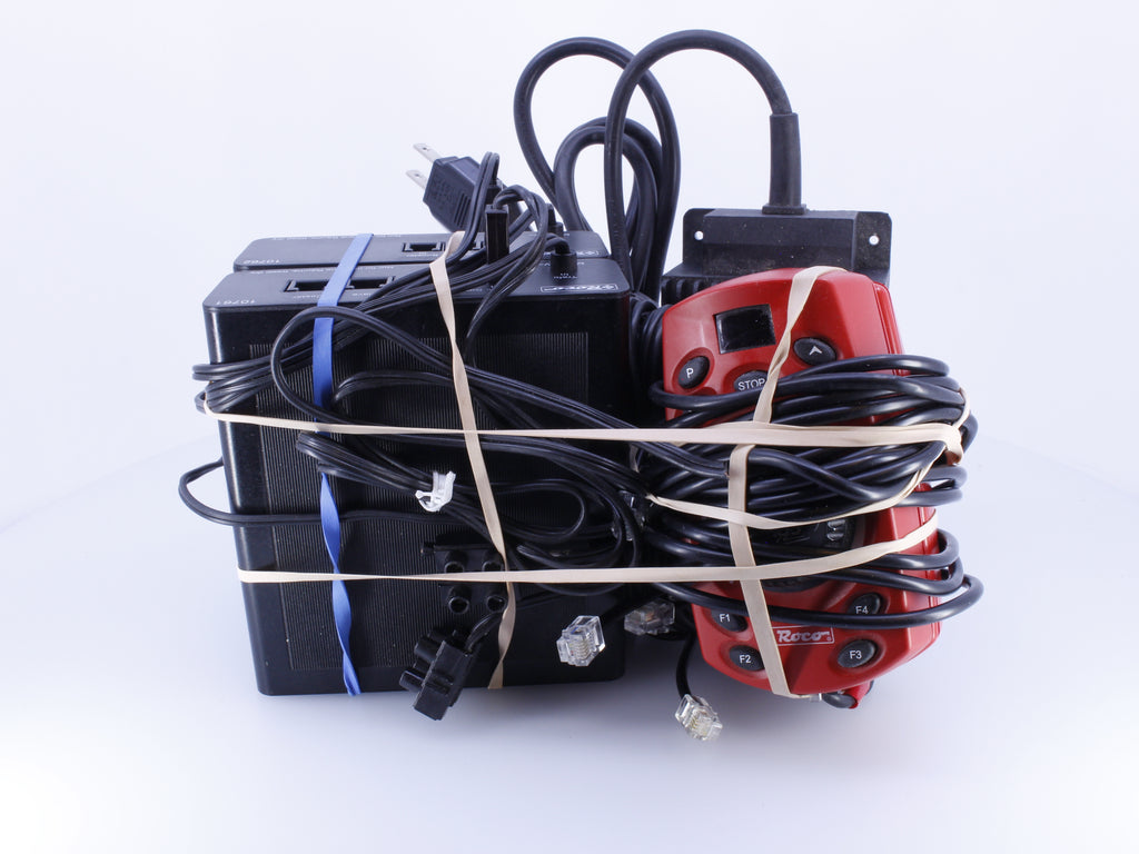 Roco 10761/62 HO Complete DCC Control System with 2 Handheld Maus