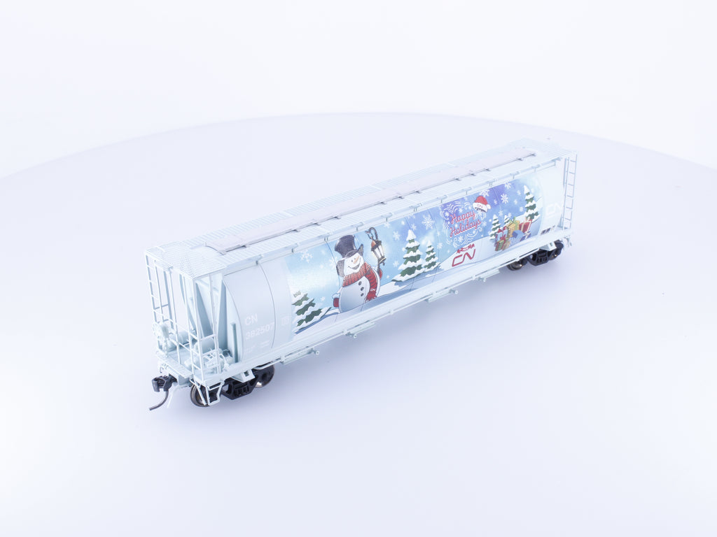 North American Railcar Corporation 11-35090001-02 HO Happy Holidays 4 Bay Hopper Car Snowman Canadian National (CN) 382507