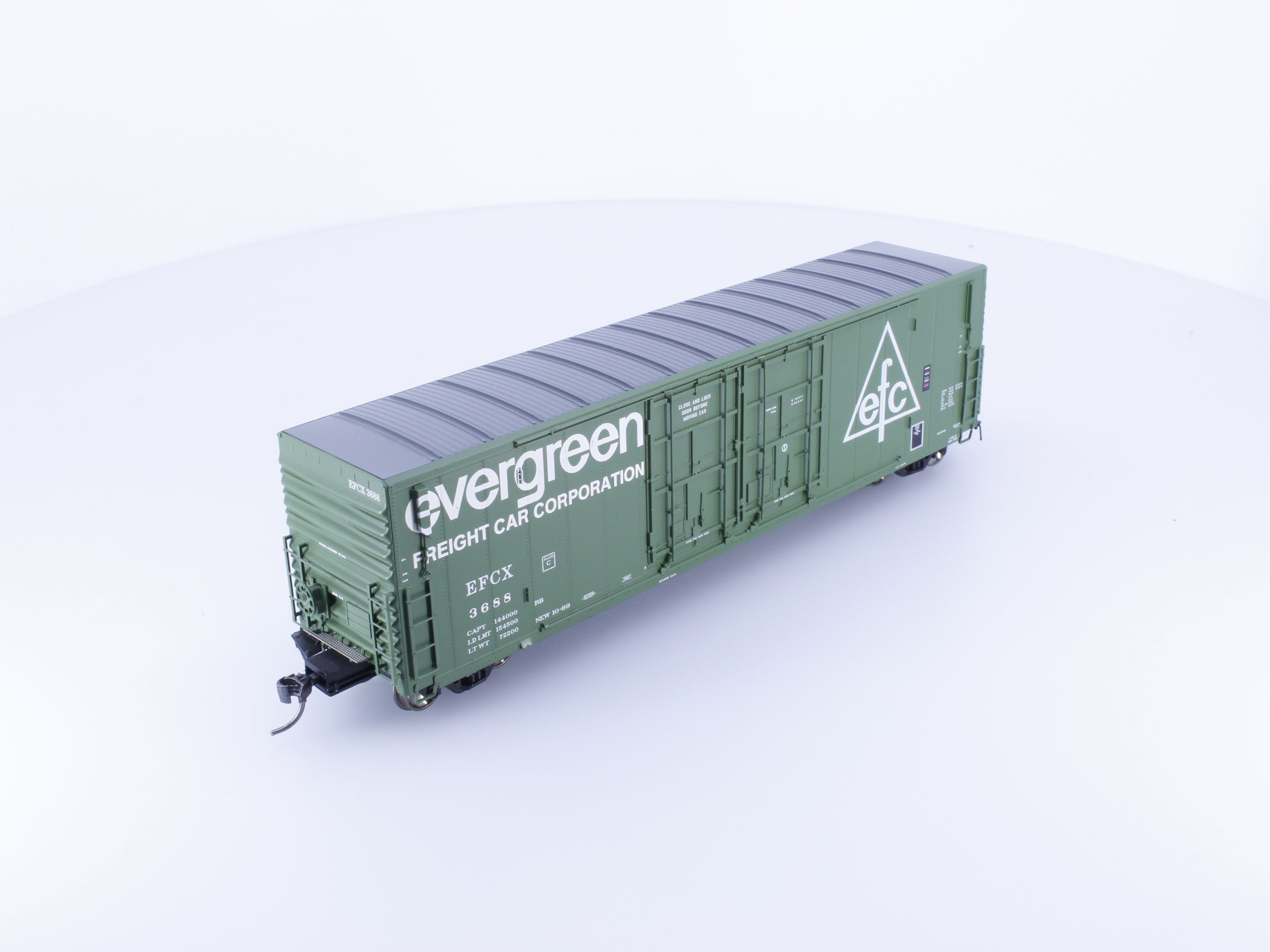 Athearn ATHG87970 HO Genesis 50' PC&F Double YSD Plug Door Boxcar with COTS Evergreen Freight Car Corp 3688