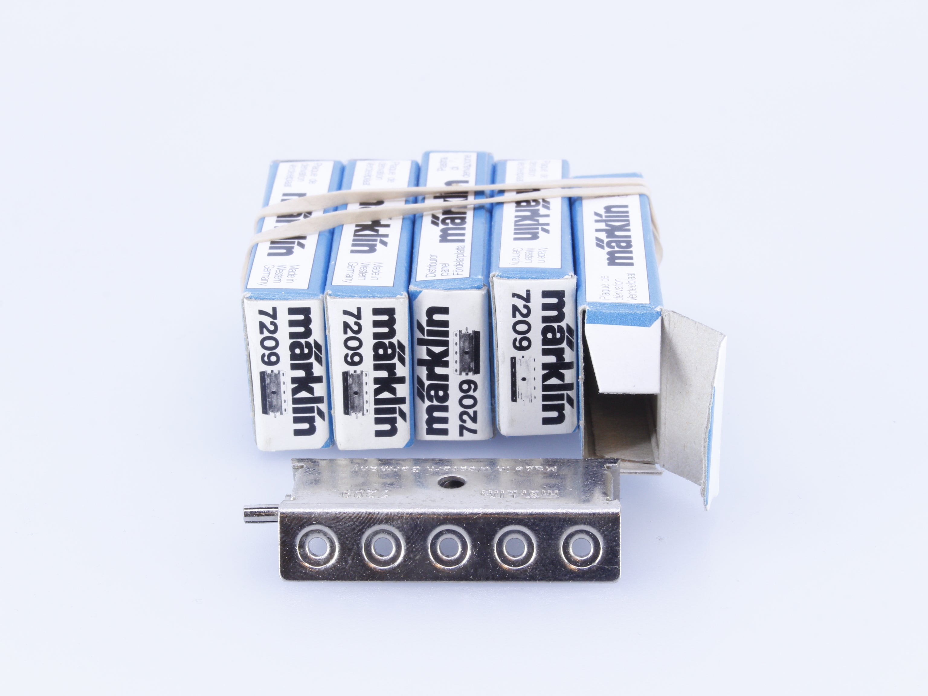 Marklin 7209 Z Distribution Plate, 5 Pack