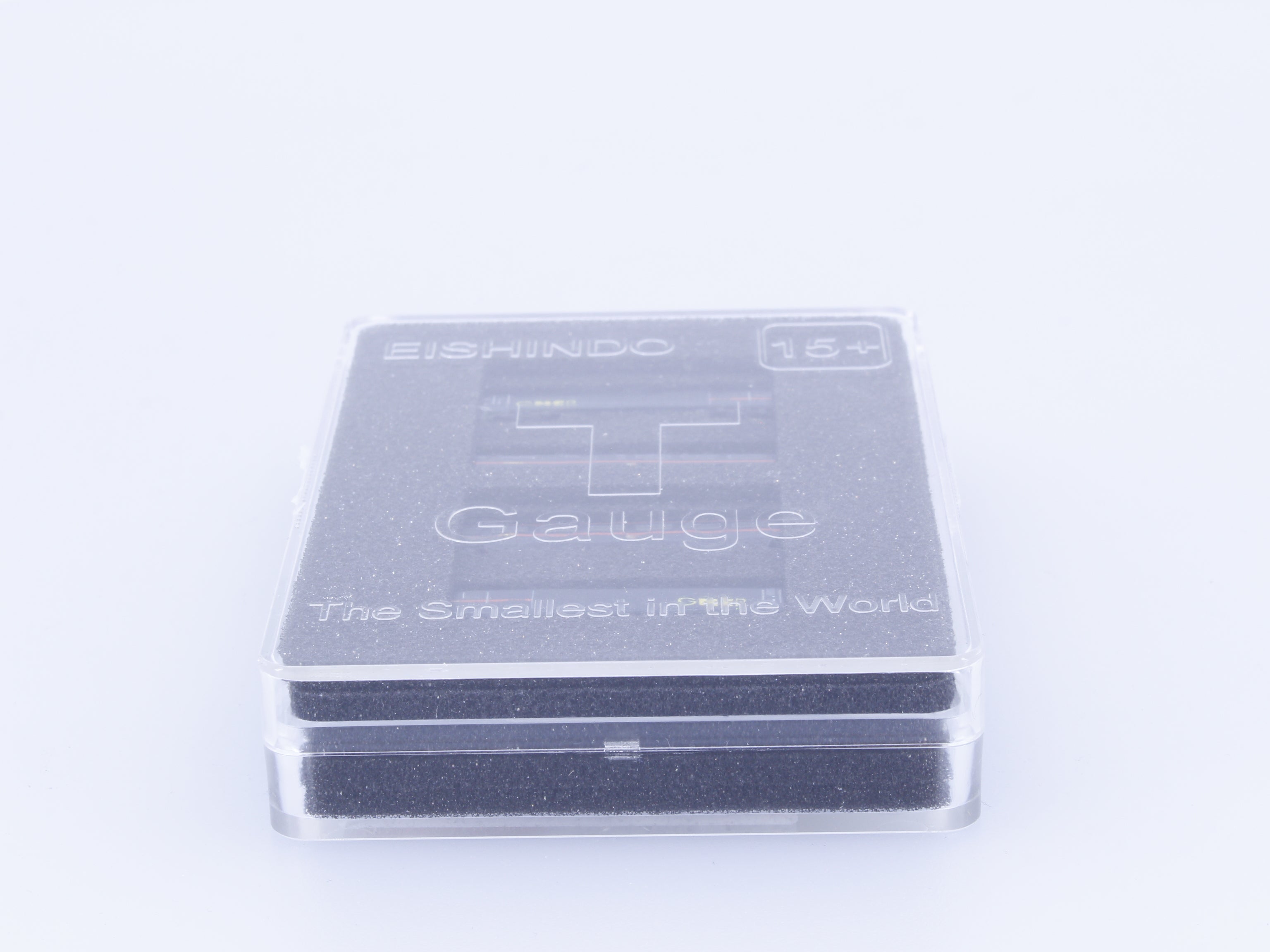 TGauge GNER HST T 4 Piece Set with 2 Powered Locomotives and 2 Extra Coaches Analog DC