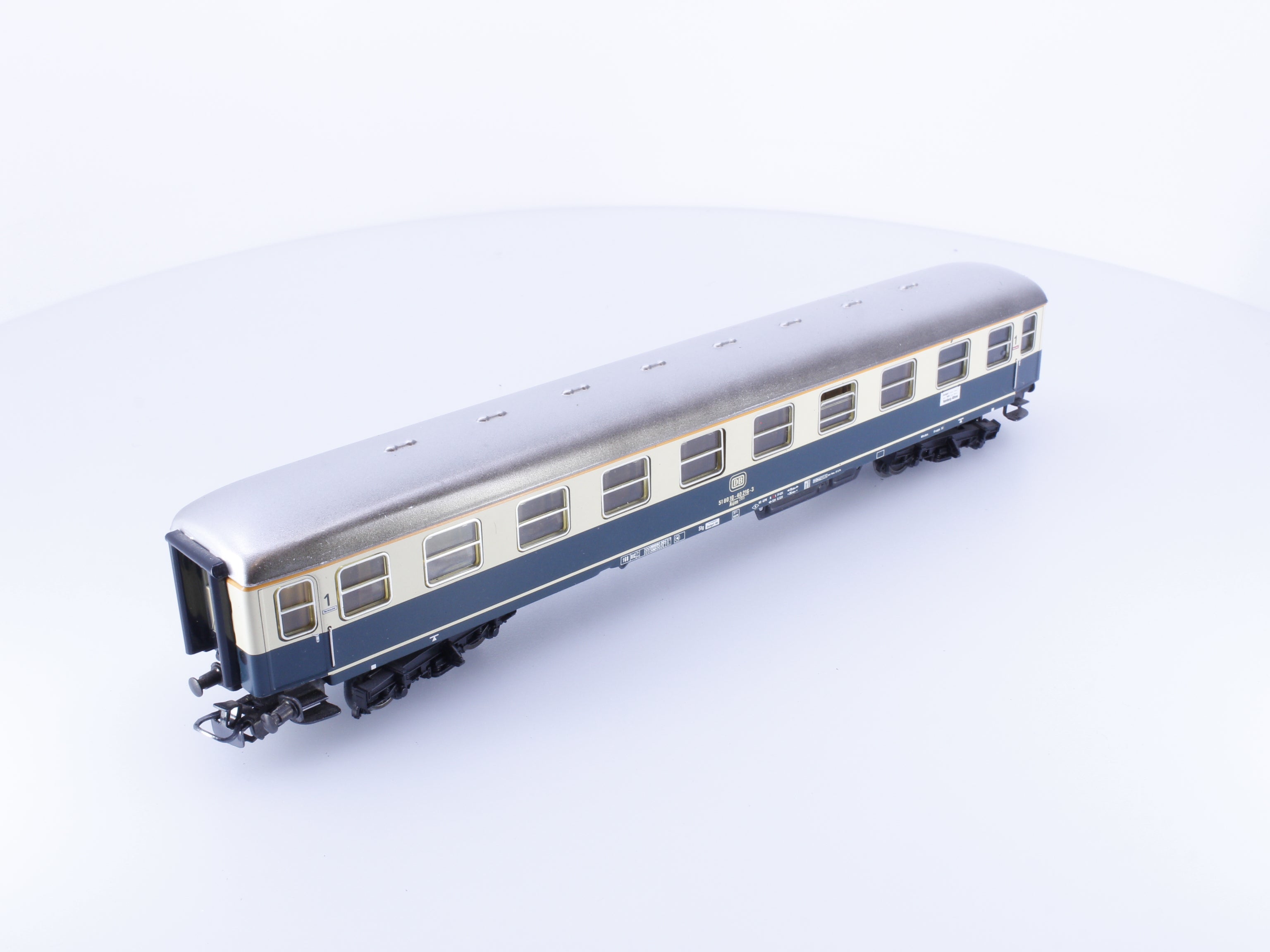 Marklin 1CPC HO DB 1st Class Passenger Car 518010402163