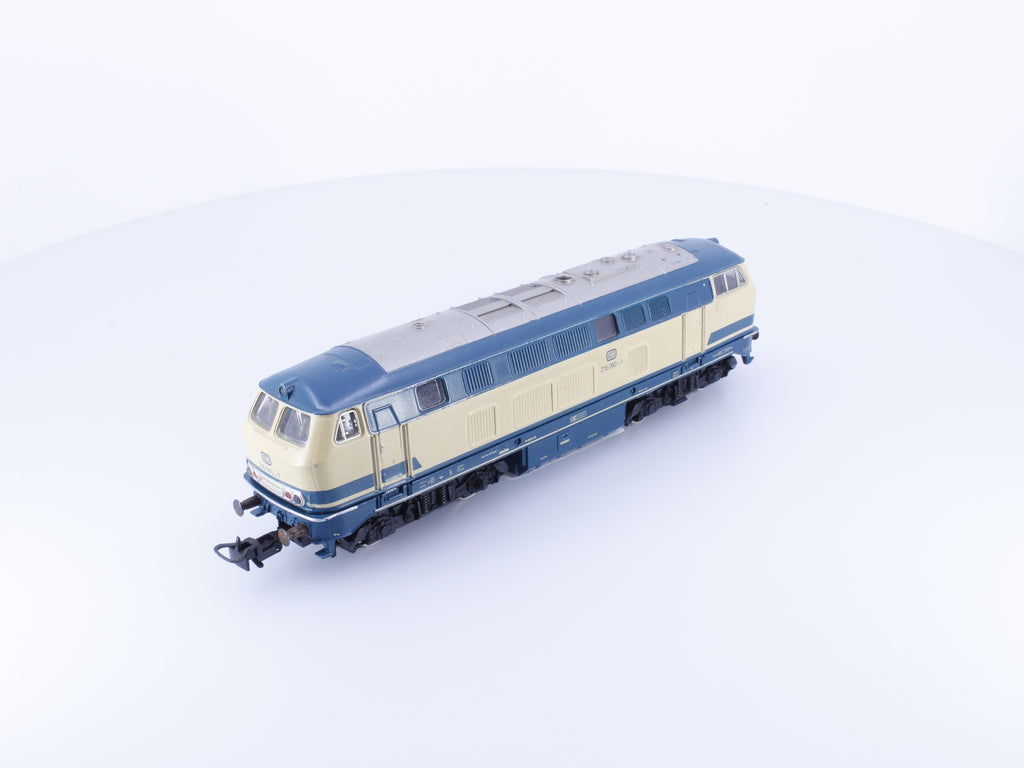 Marklin 3074 HO DB BR216 Diesel Locomotive 216090-1 Digital
