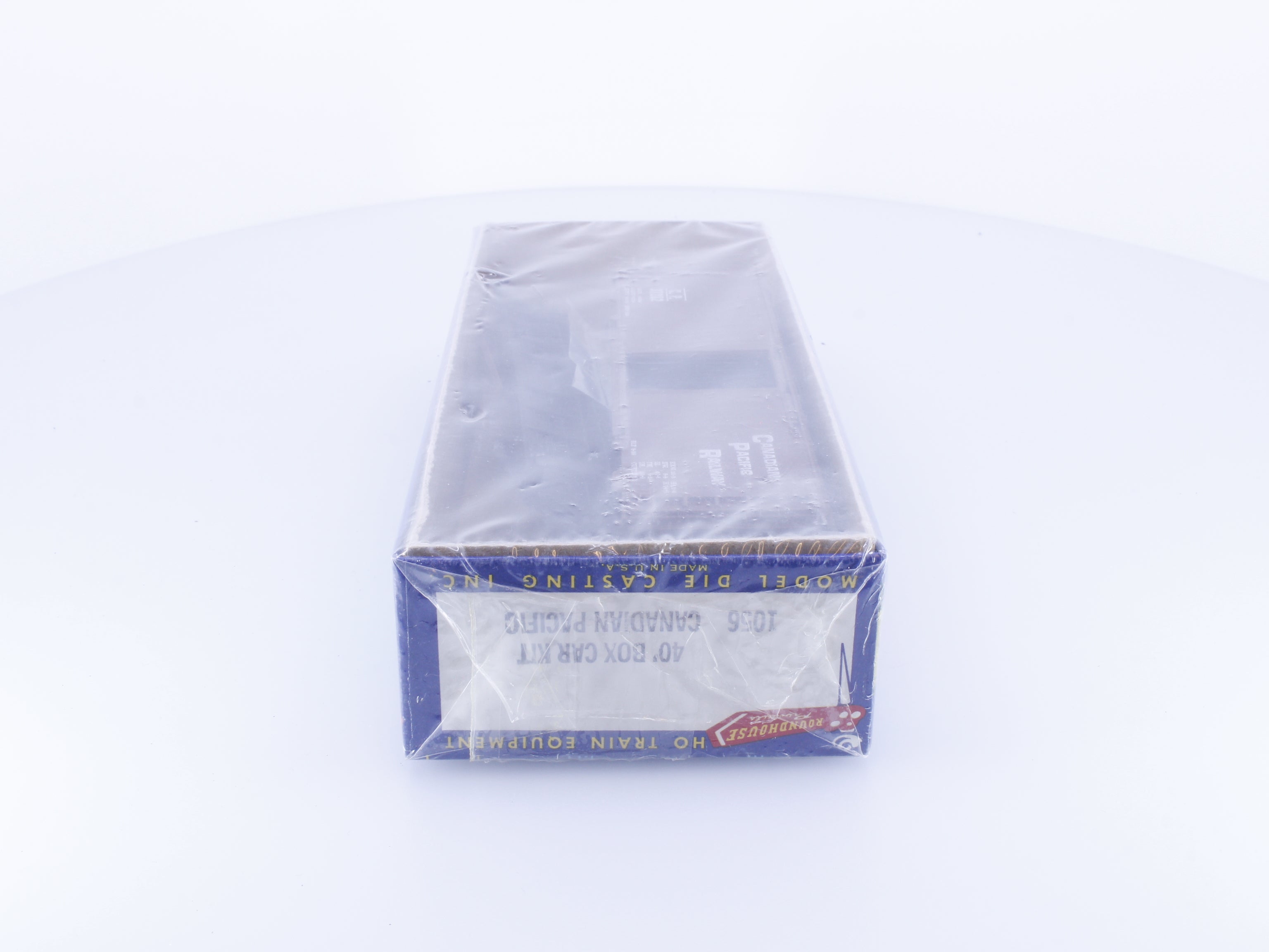 Roundhouse 1056 HO 40' Box Car Kit Canadian Pacific (CP) 37282