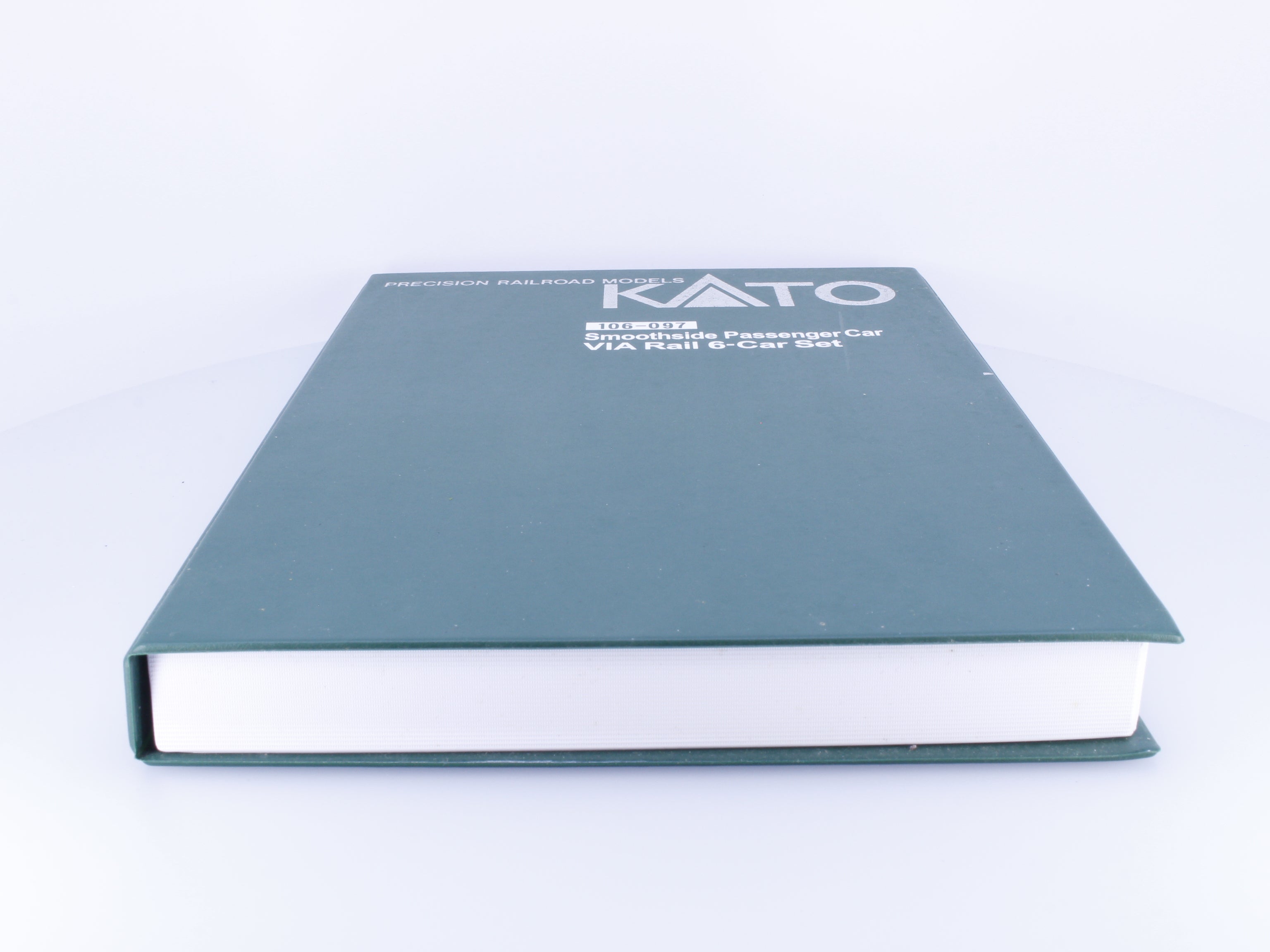 Kato 106-097 N Smoothside Passenger 6 Car Set Very Rare Via Rail (VIA) (#1)