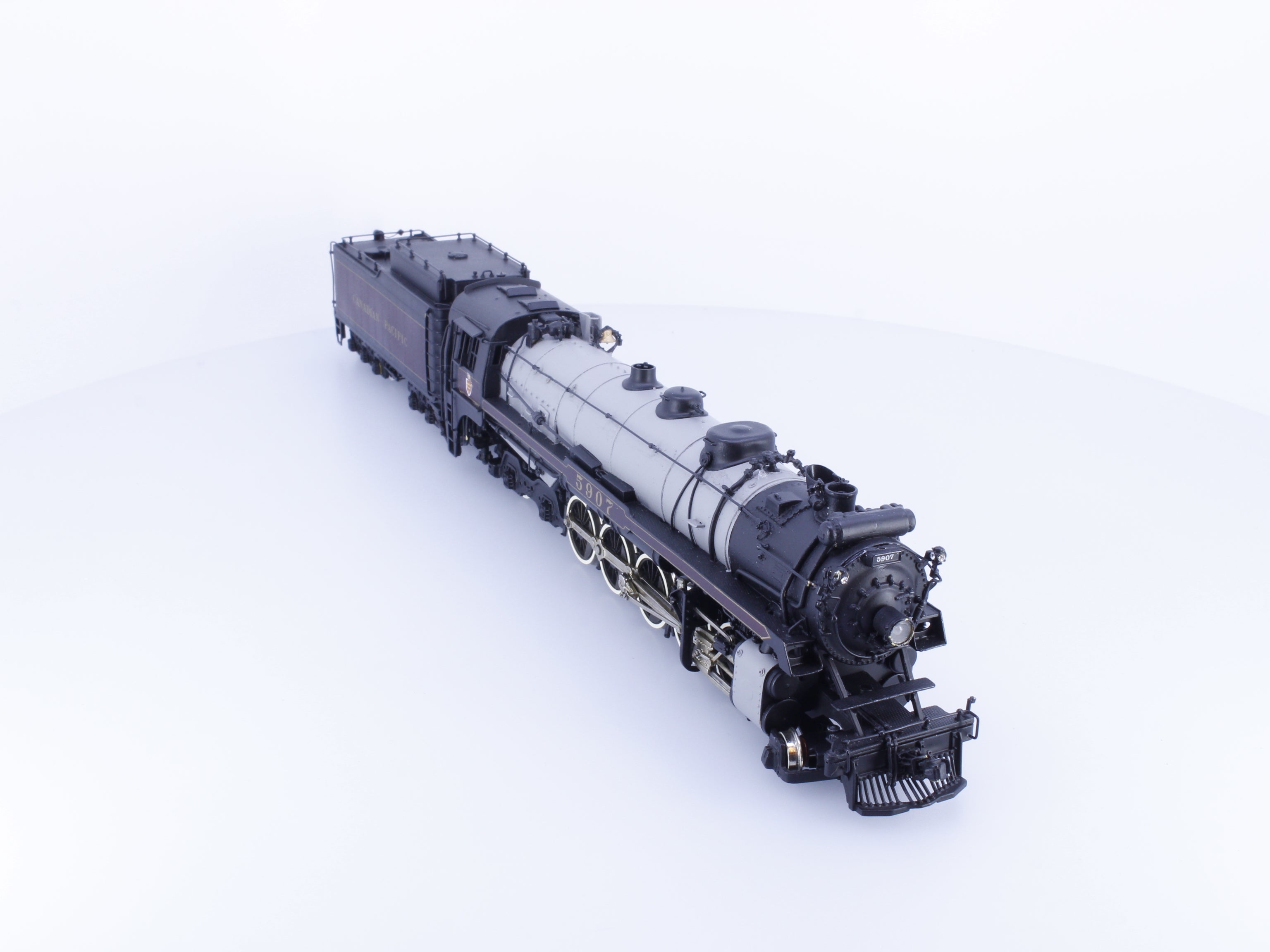 Van Hobbies SLK5907 HO Brass 2-10-4 Class T-1-a Selkirk Canadian Pacific (CP) 5907 Analog DC