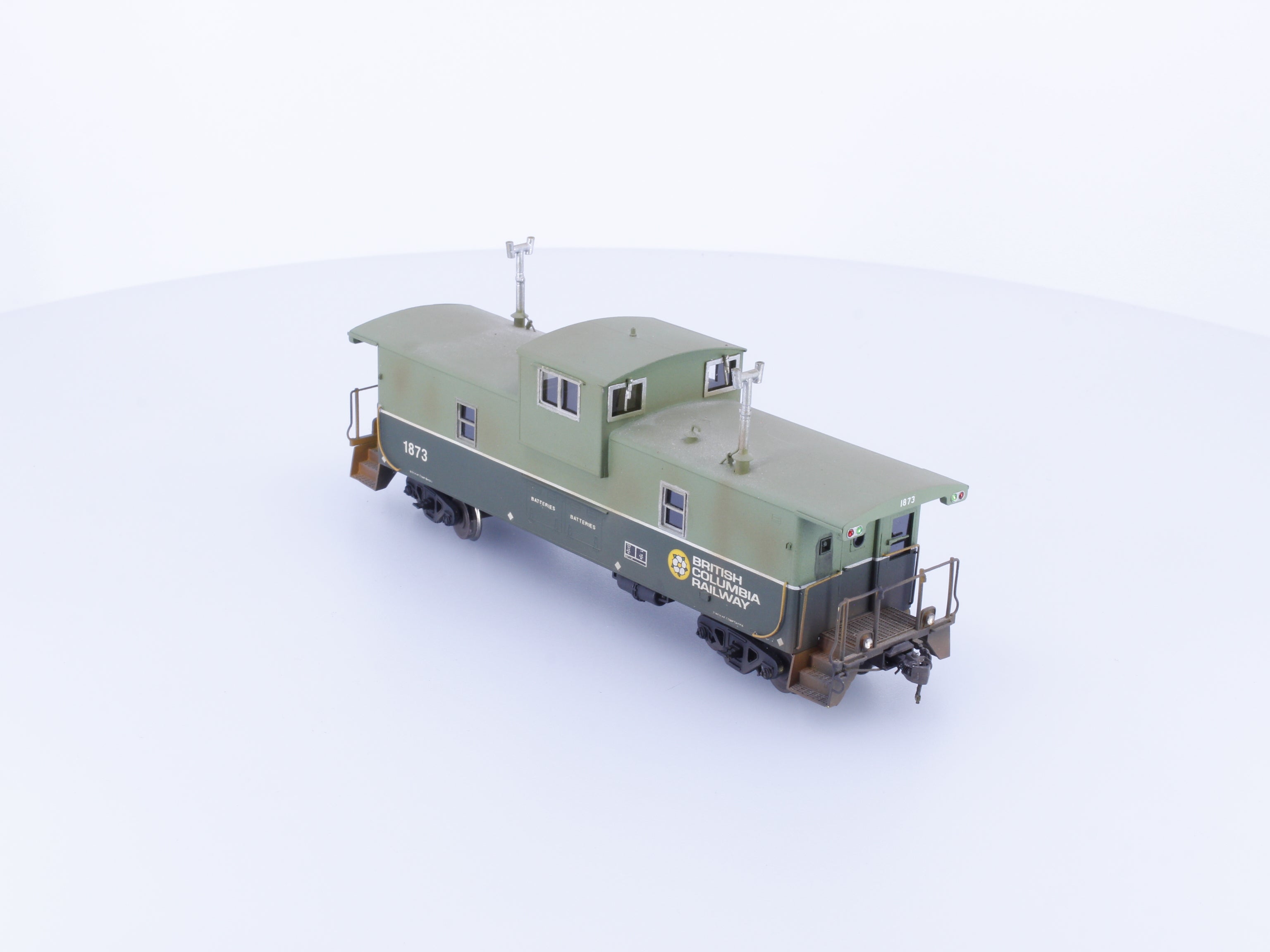 Overland 3861 HO Brass W-V Caboose Built 1969 Factory Painted and Weathered Pacific Great Eastern (PGE) 1873