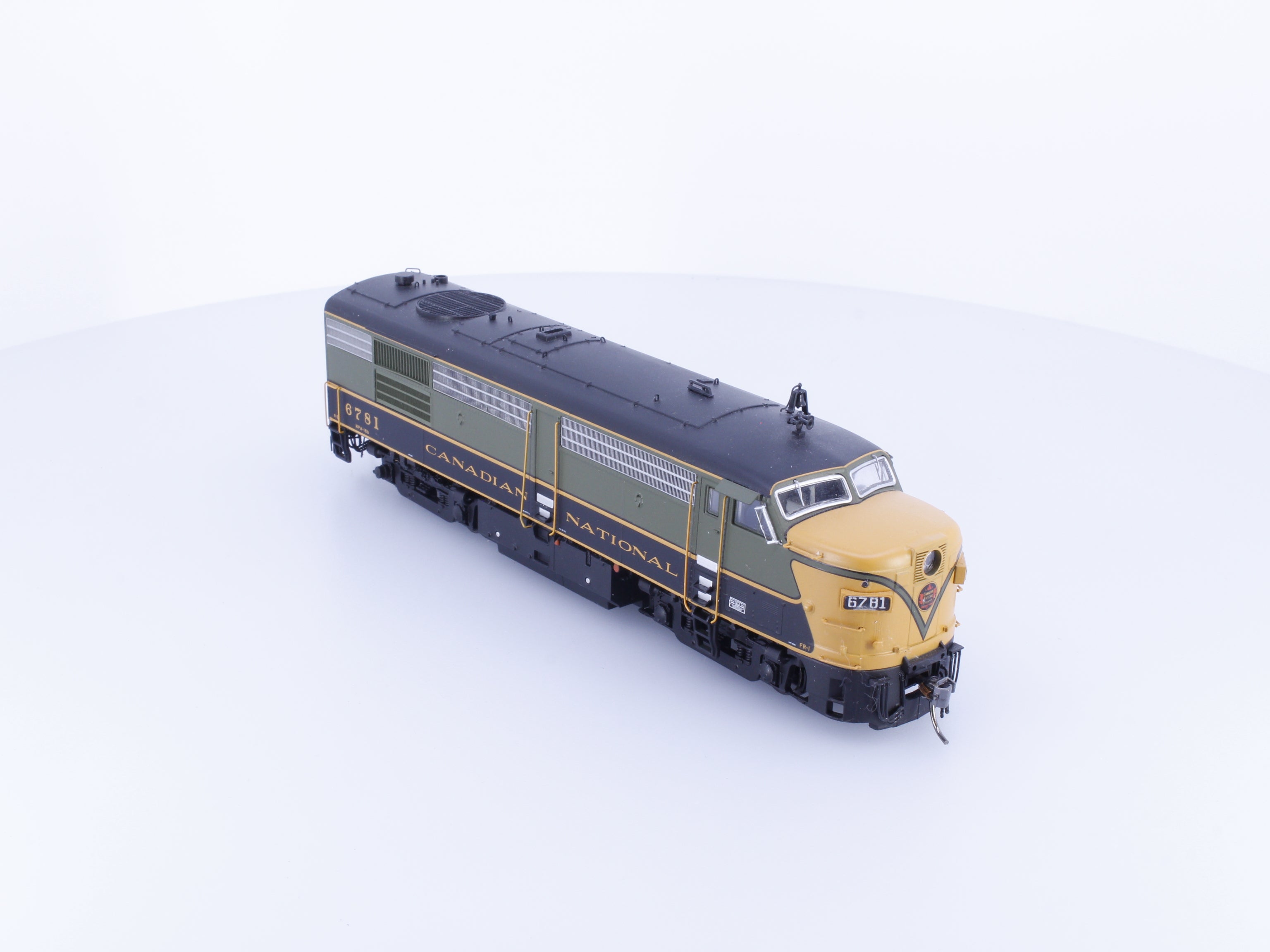 Rapido 20506 HO FPA-4 Diesel Locomotive 1954 Scheme Canadian National (CN) 6781 DCC & Sound
