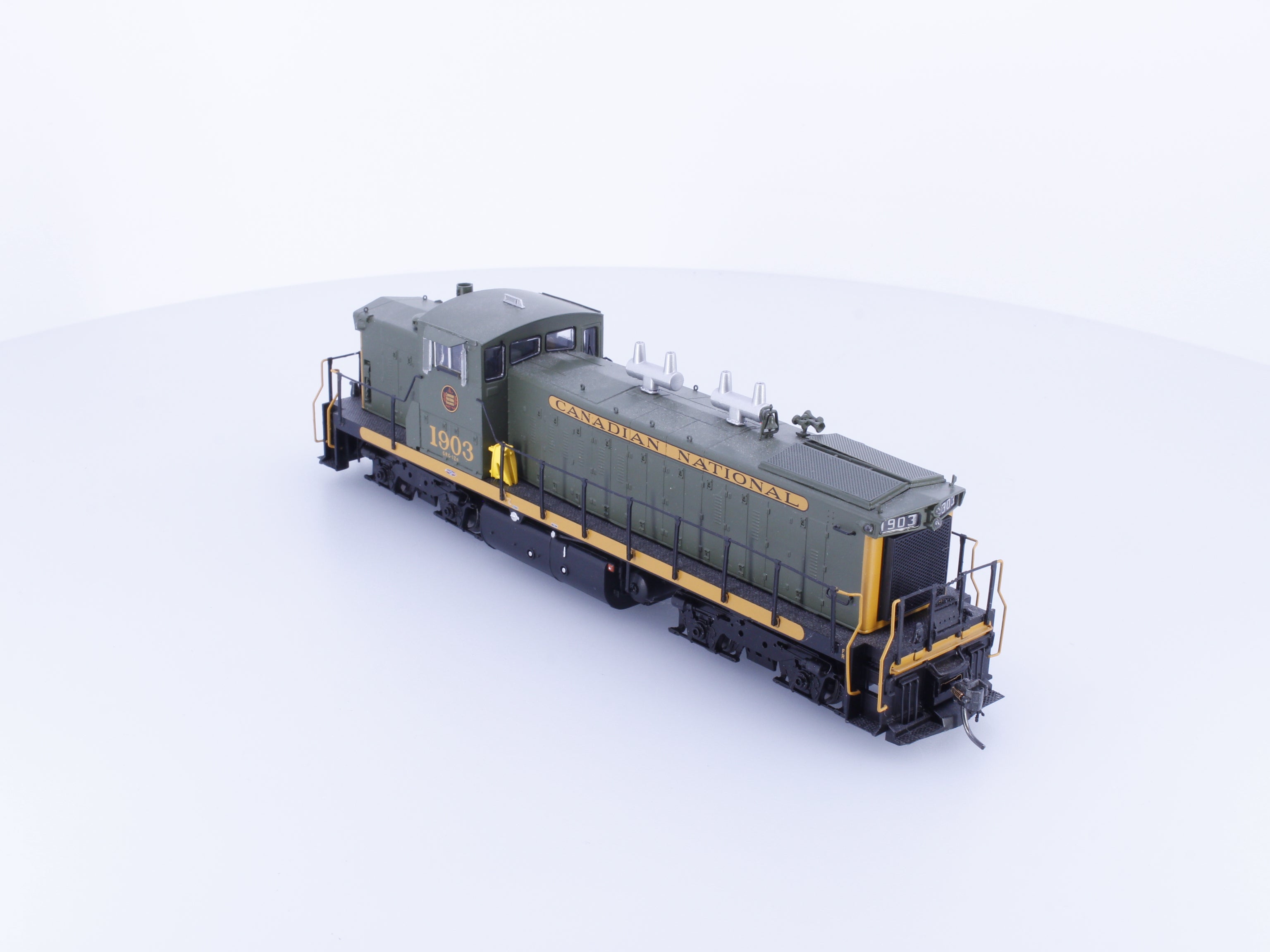 Rapido 10507 HO GMD-1 Diesel Locomotive Green Scheme Canadian National (CN) 1903 DCC & Sound