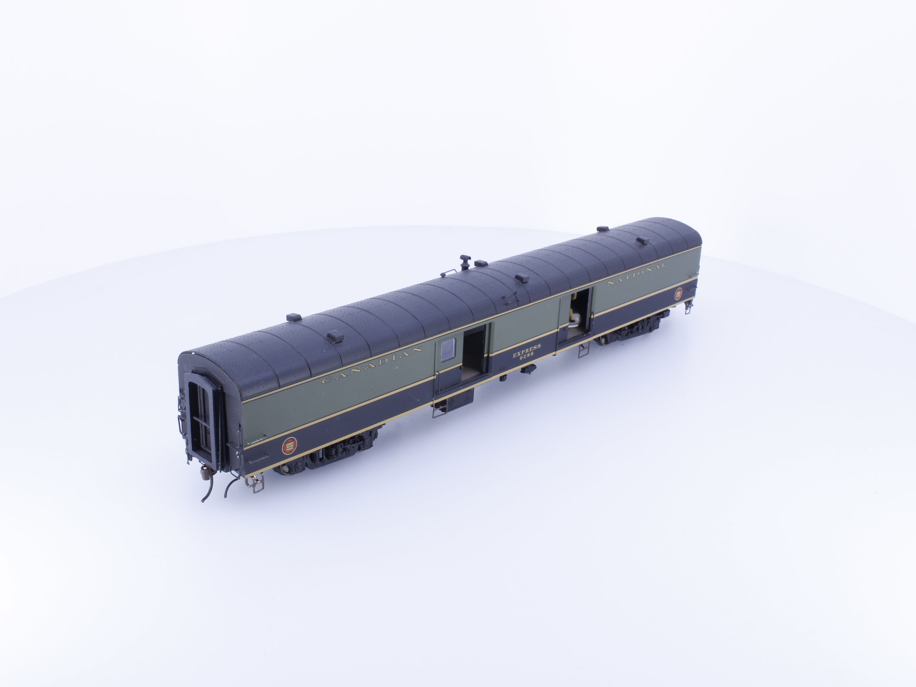 Rapido 106023 HO Baggage Car Express Canadian National (CN) Express 9286