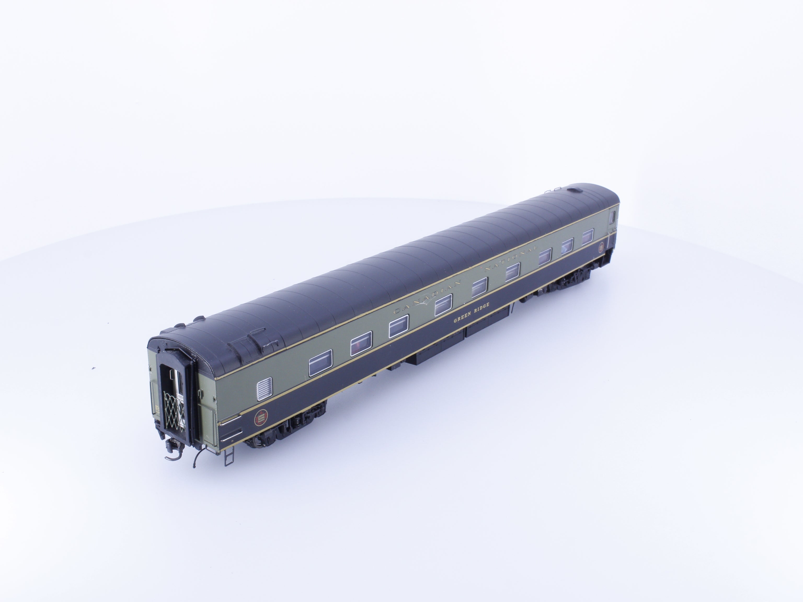 Rapido 113070 HO Green Sleeper Passenger Car Canadian National (CN) Green Ridge