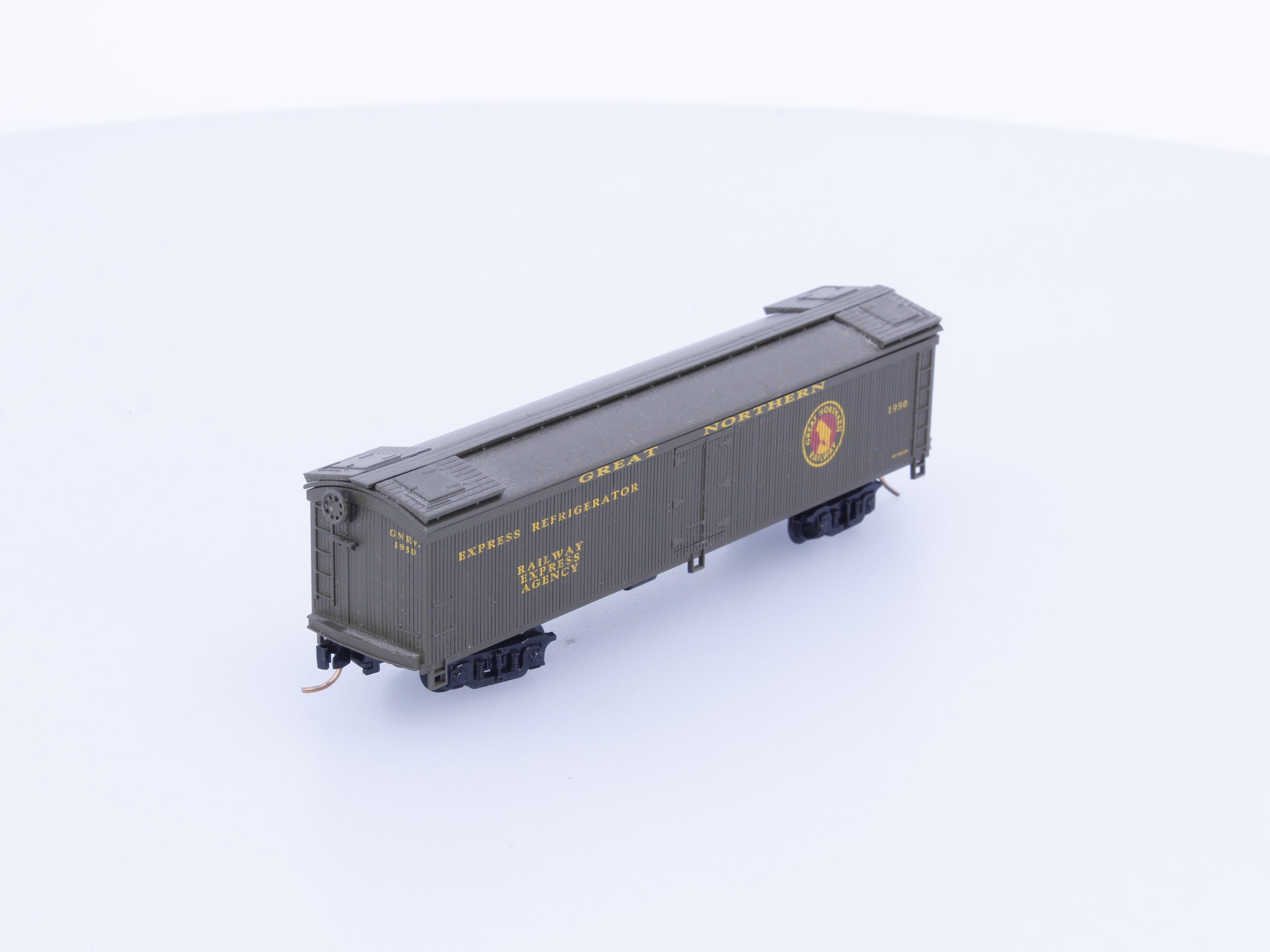 Arnold 5247 N Railway Express Reefer Great Northern (GN) 1950