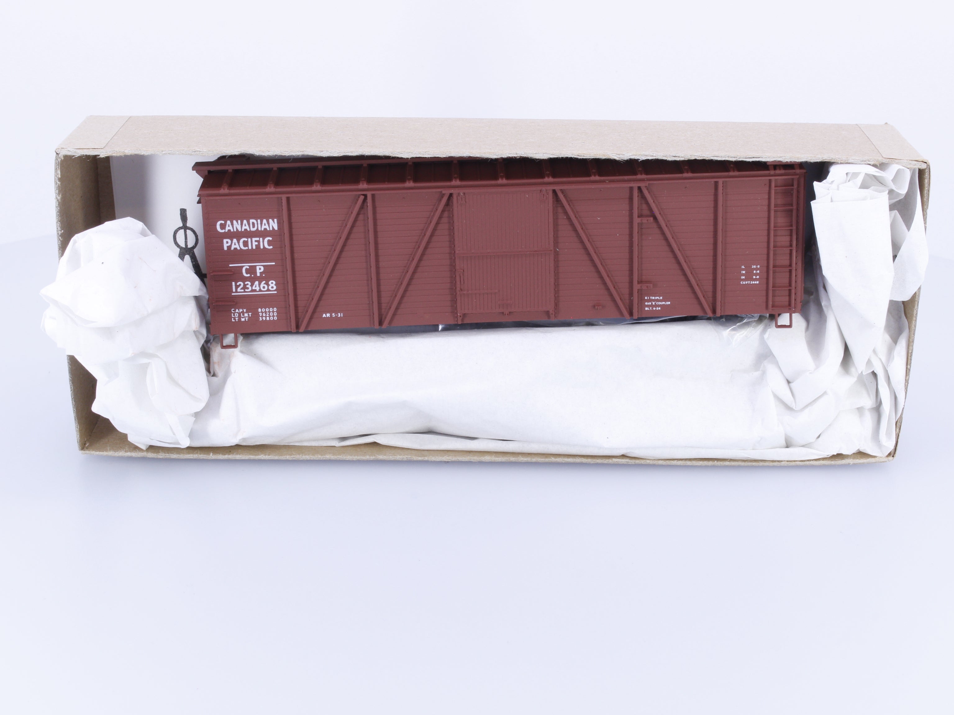 Accurail 7013 HO 40' 6 Panel Wood Boxcar Kit Canadian Pacific (CP) 123468