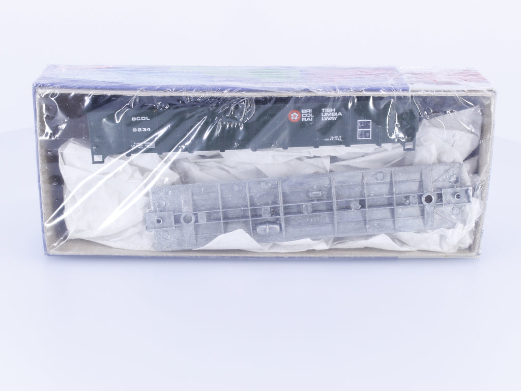 Roundhouse 1356 HO 40' Gondola Kit BC Rail (BCOL) 9234