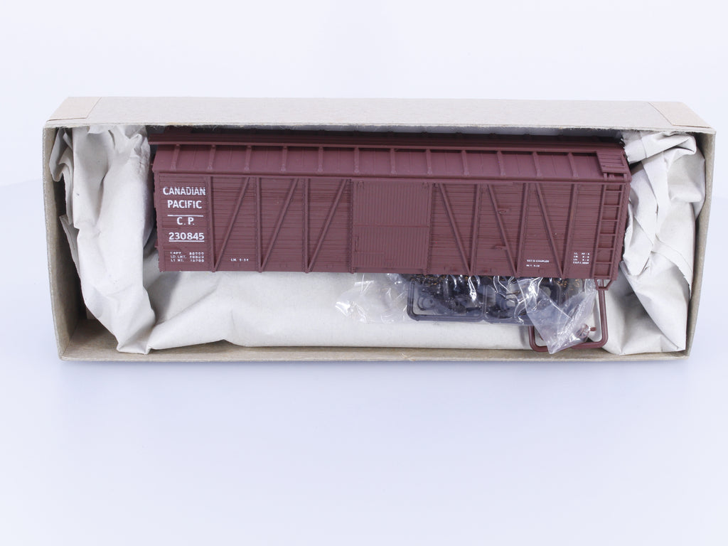Accurail 4308 HO 40' Outside Braced Boxcar MTL Ends Kit #2 Canadian Pacific (CP) 230845